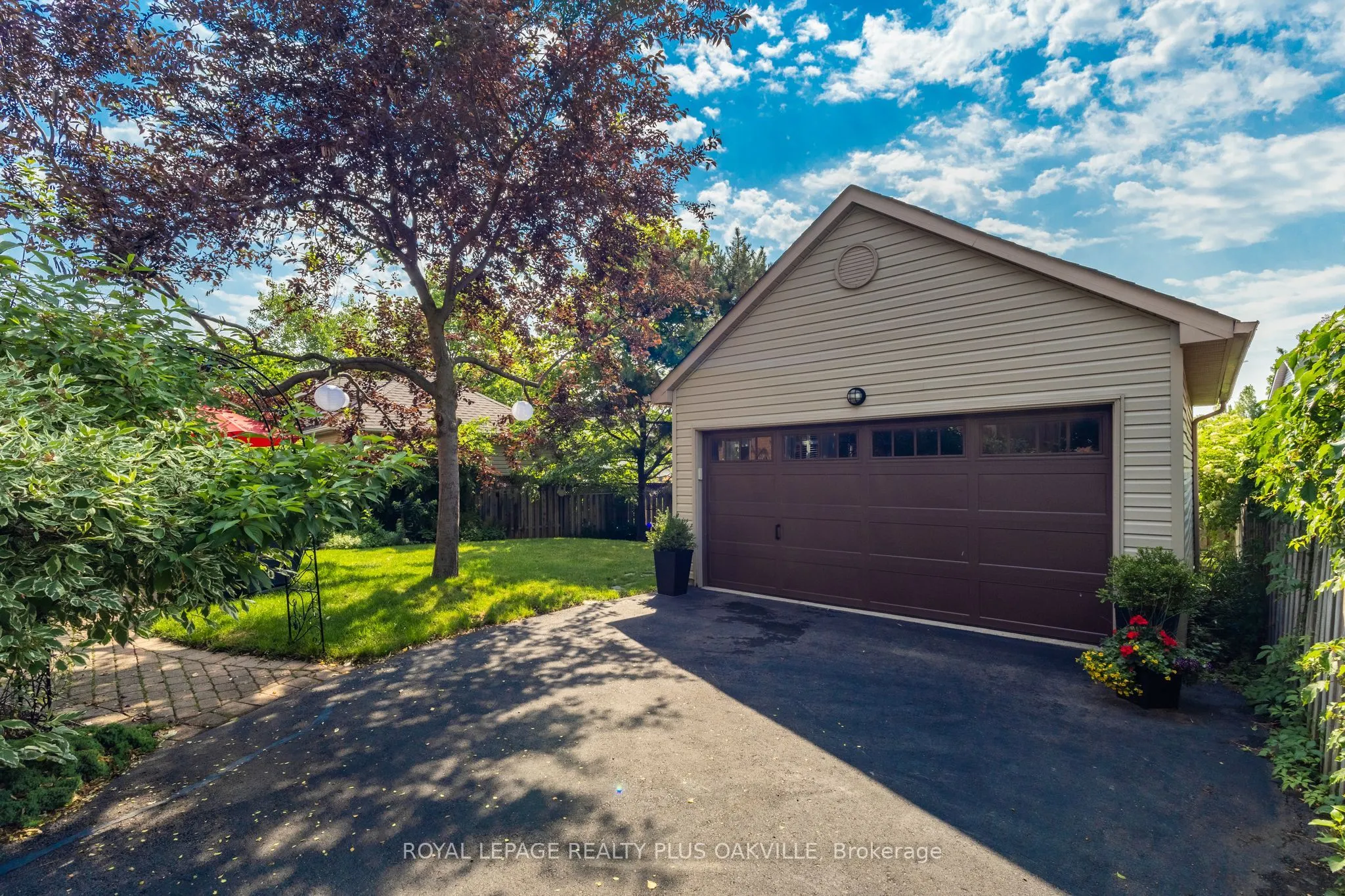 232 Lexington Road