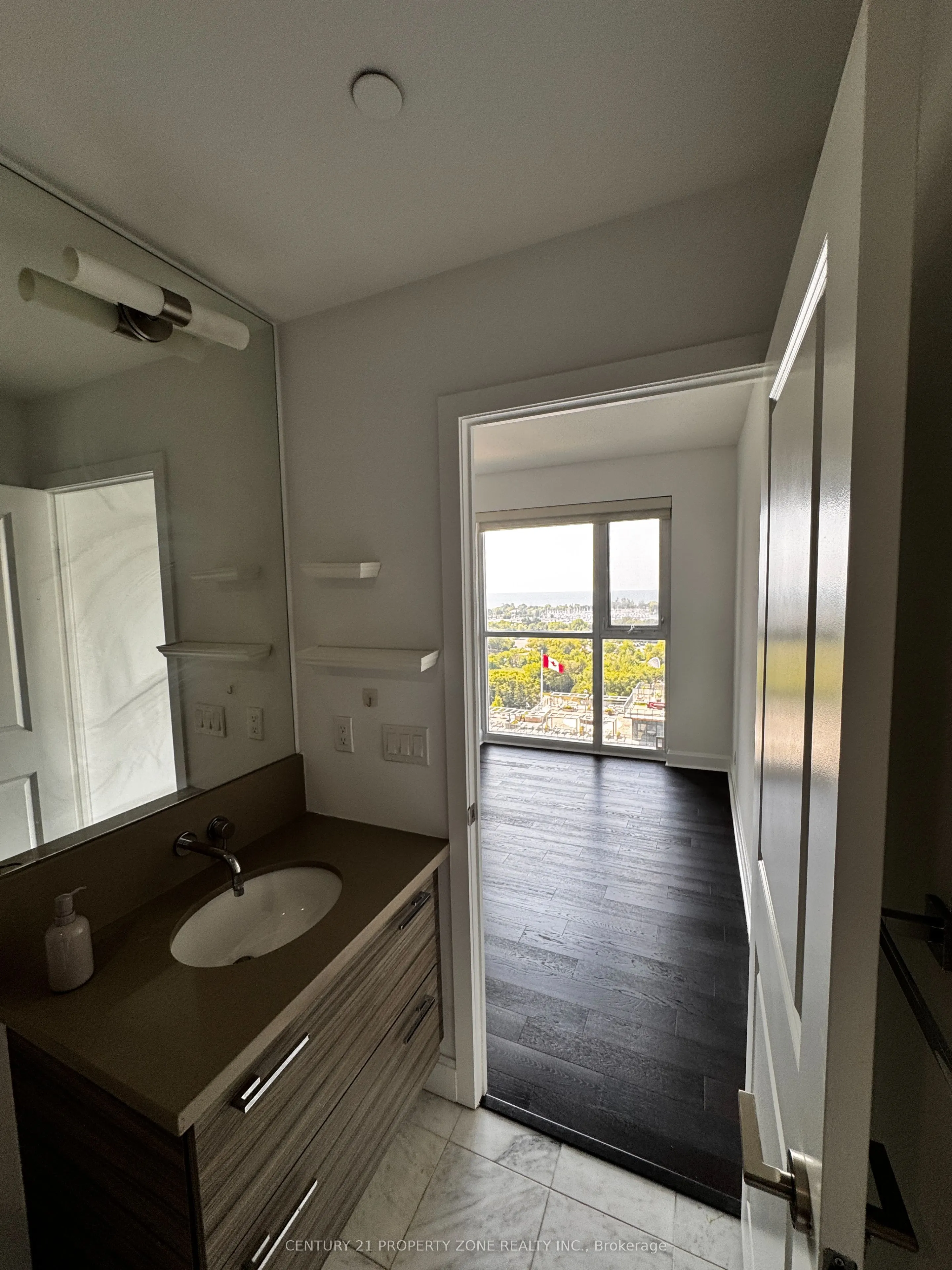 33 Shore Breeze Drive, #1310