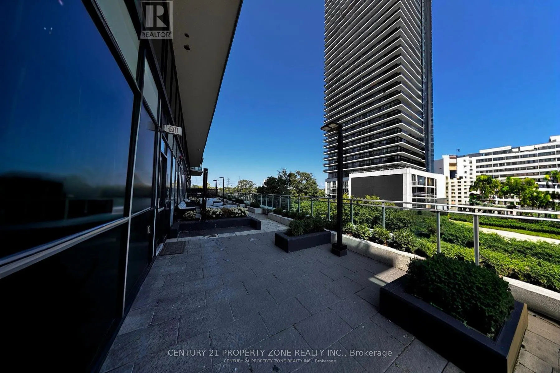33 Shore Breeze Drive, #1310