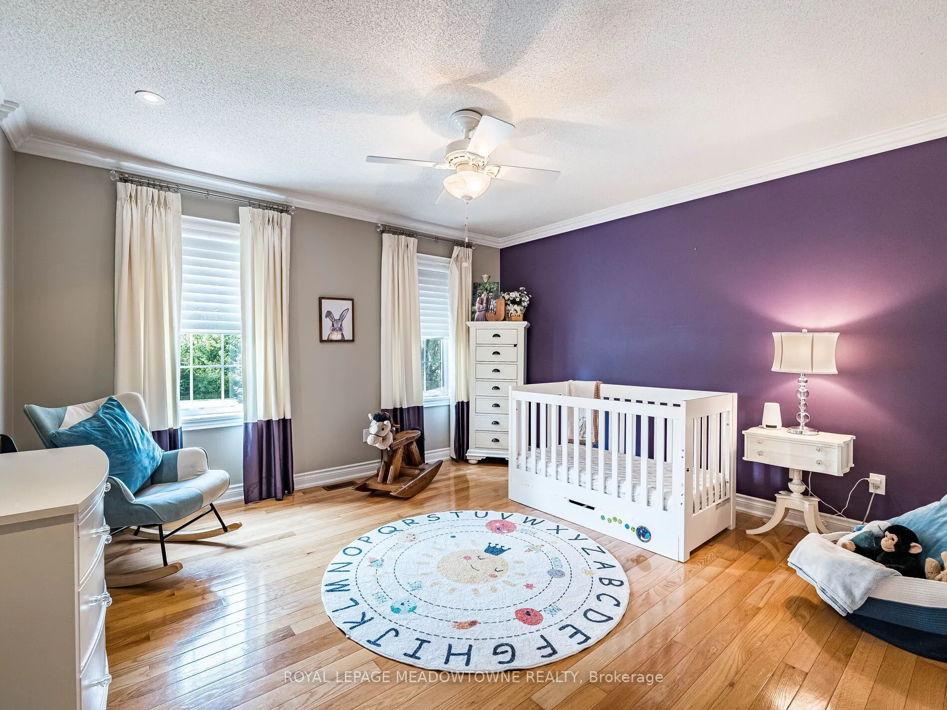 8 Deer Run Crescent