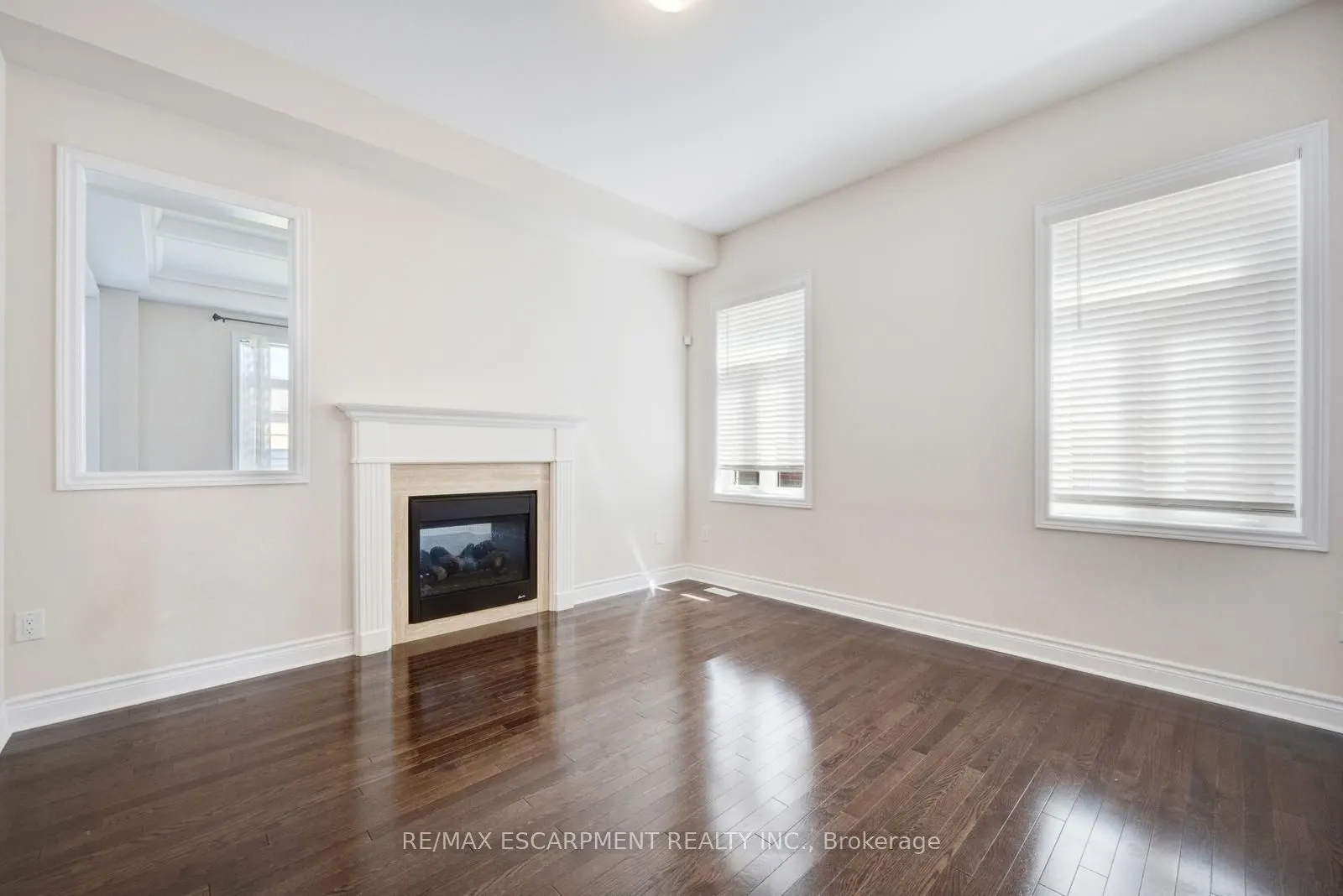 232 Niagara Trail