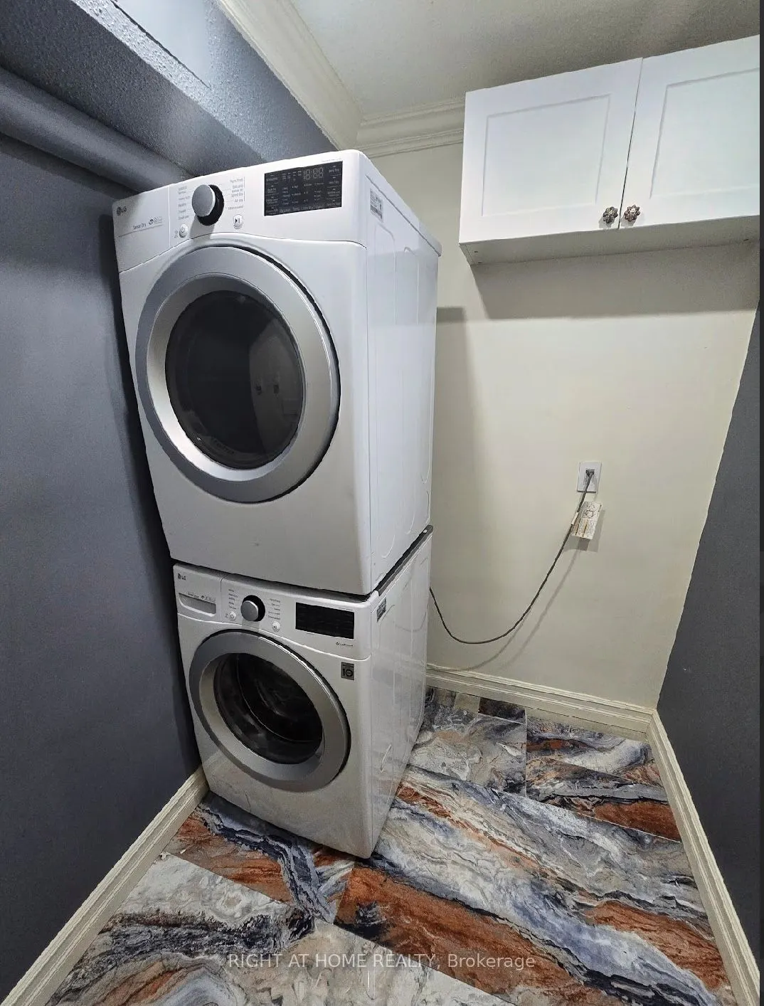 627 The West Mall, #2001