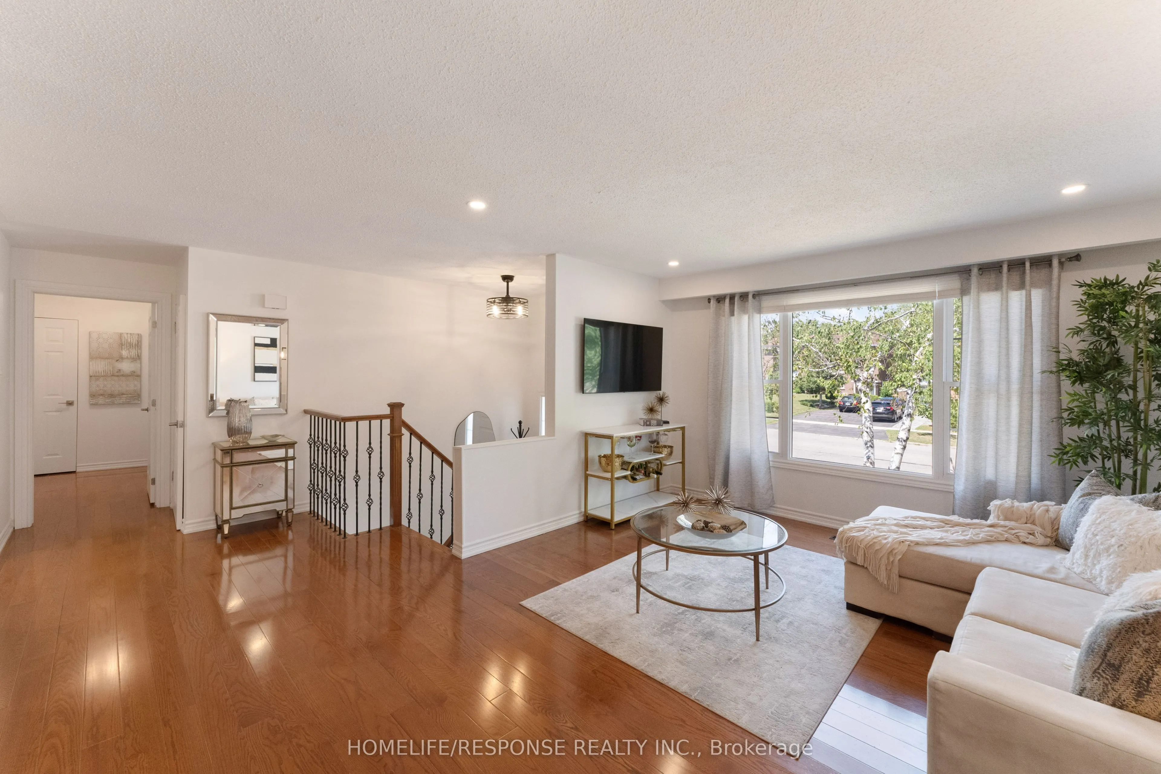 2112 SOUTH MILLWAY