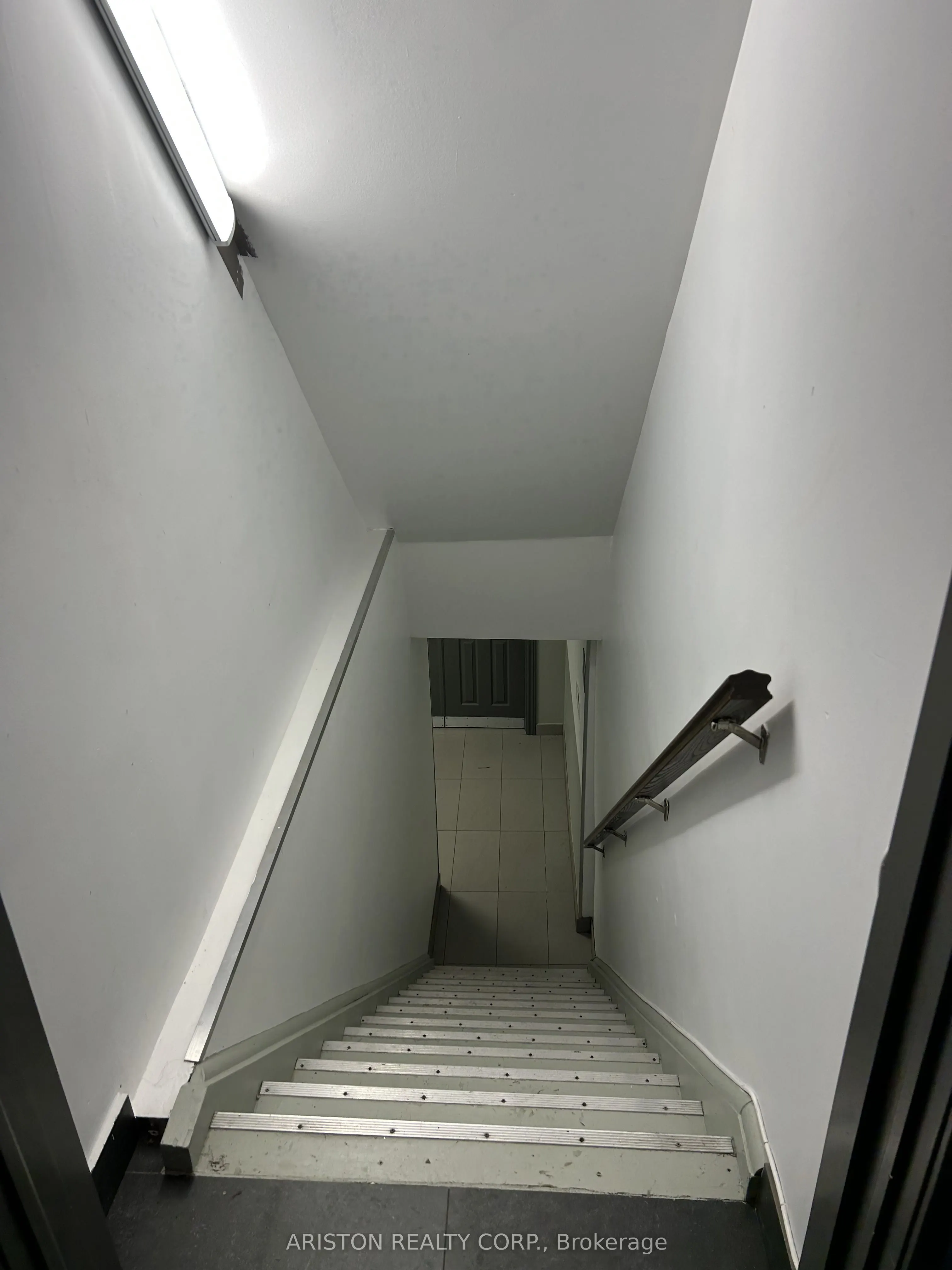 2489 Bloor Street W, #Main Floor