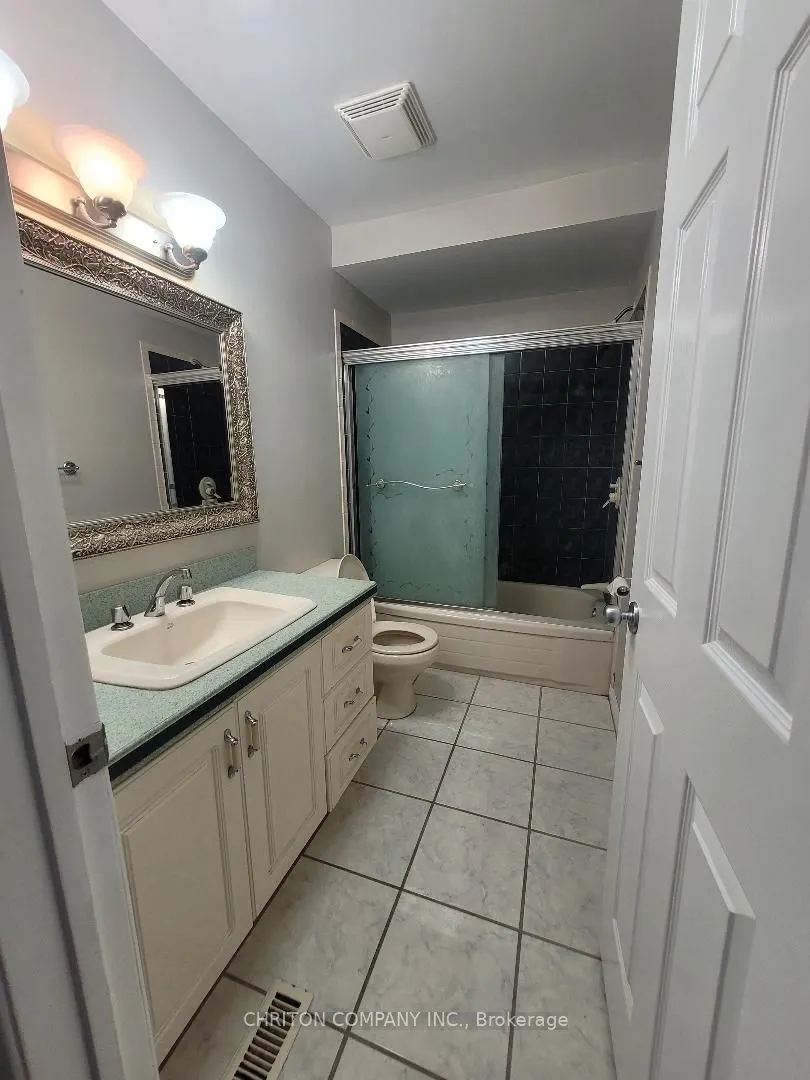 1078 Lovingston Crescent