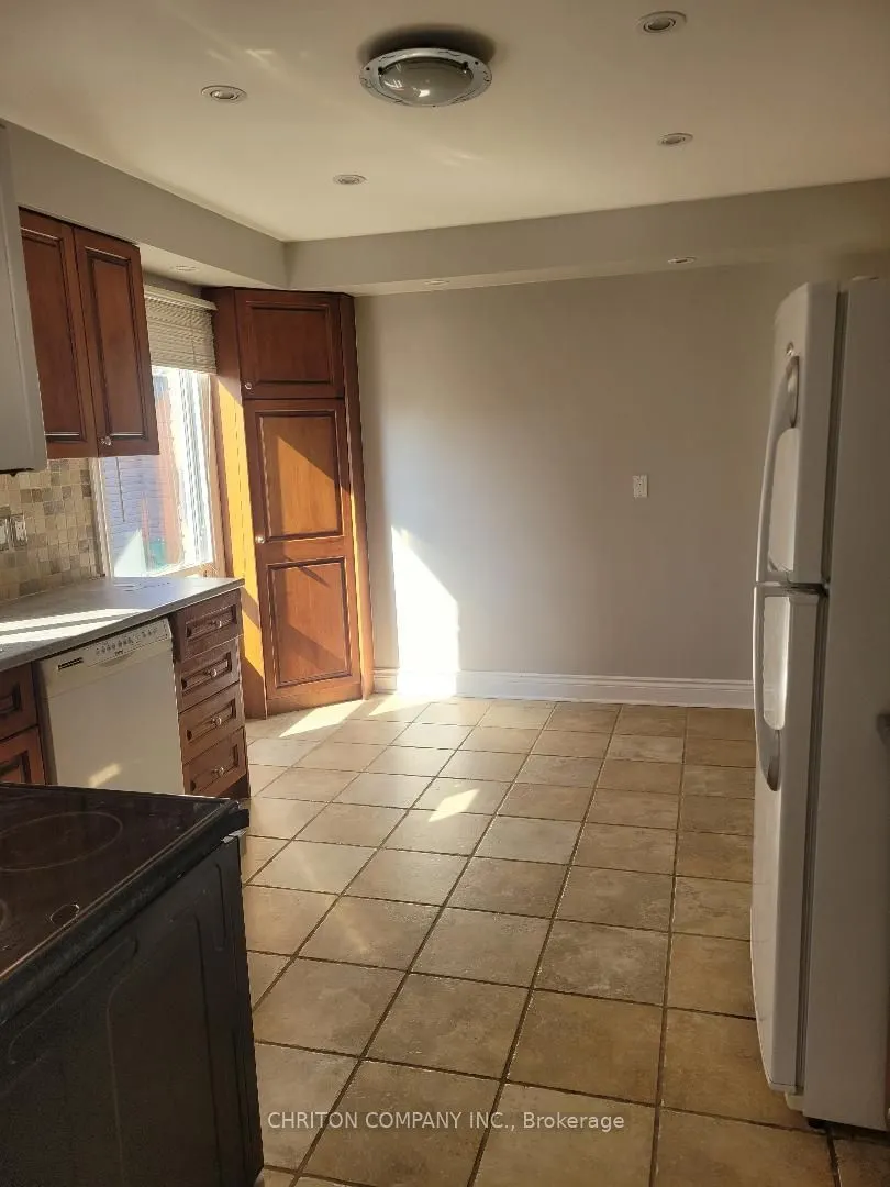 1078 Lovingston Crescent