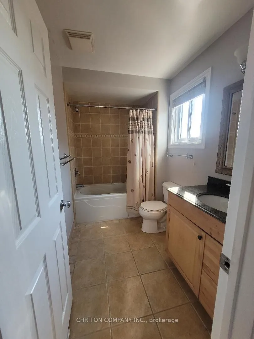 1078 Lovingston Crescent