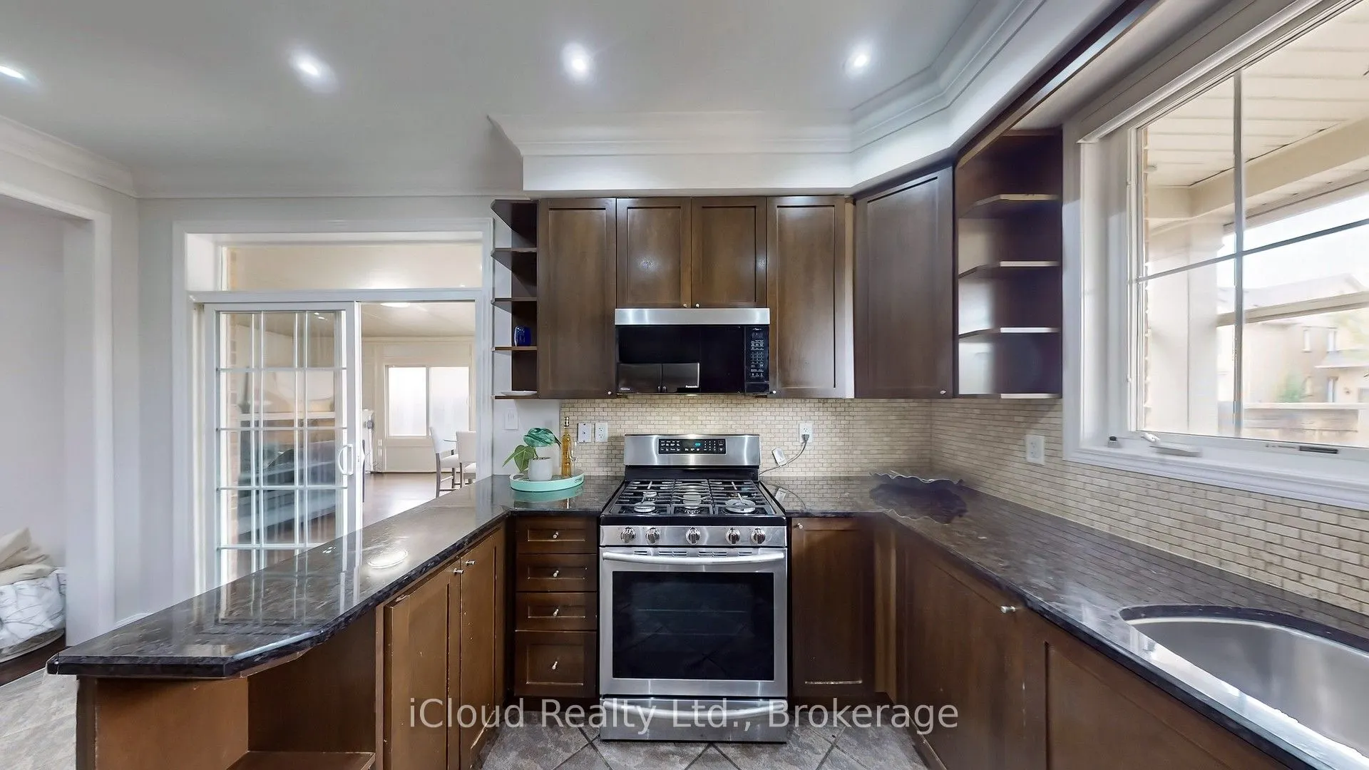 169 Fennamore Terrace