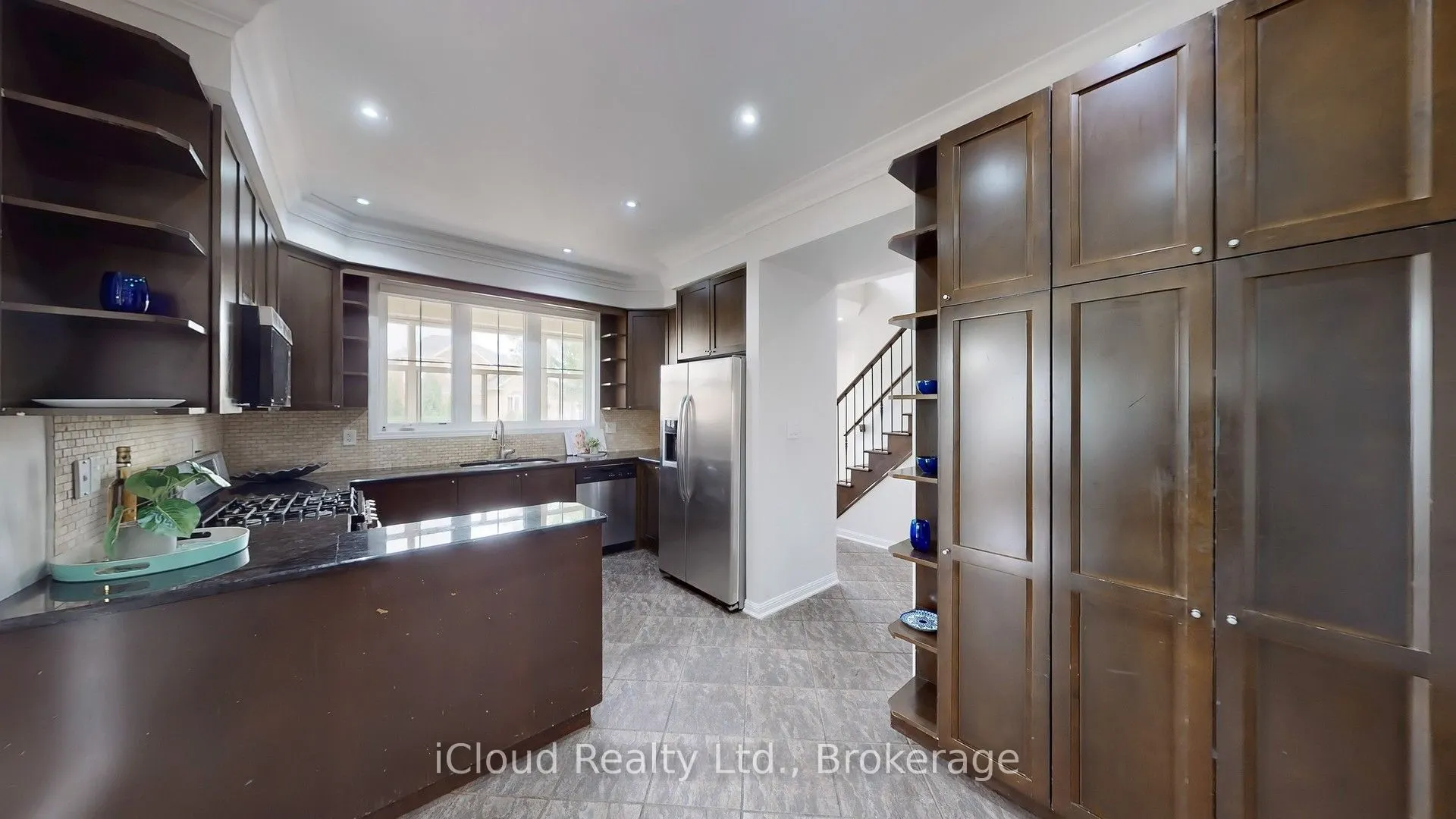 169 Fennamore Terrace