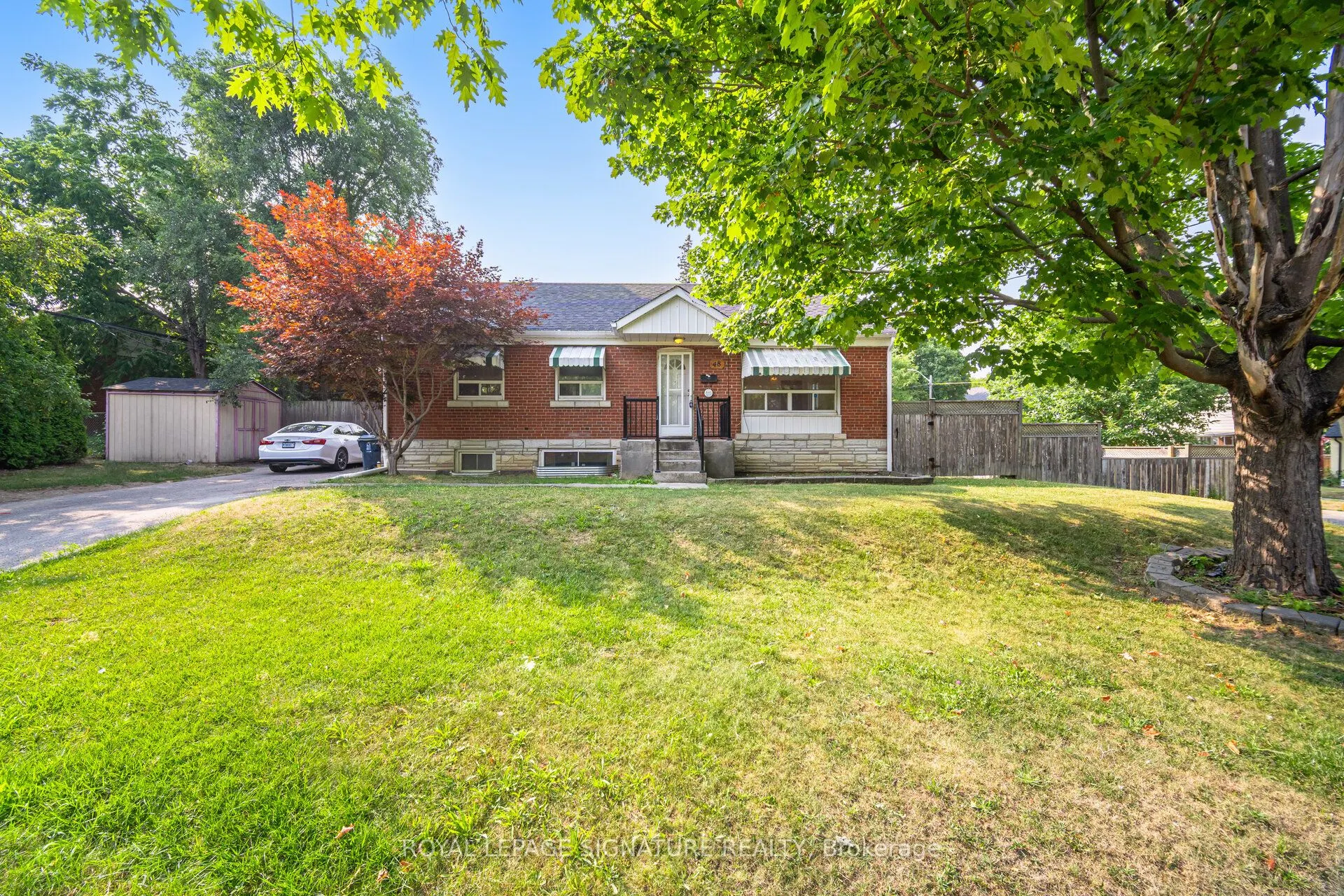 48 Gladsmore Crescent, #1