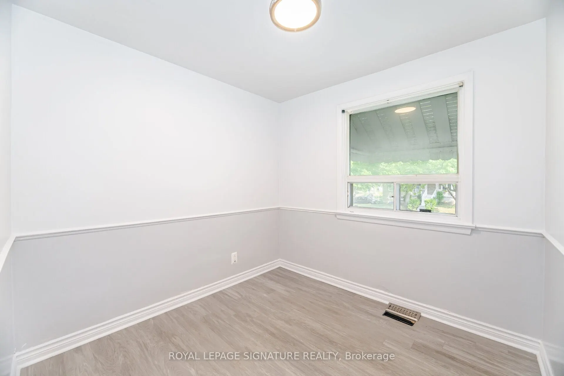 48 Gladsmore Crescent, #1