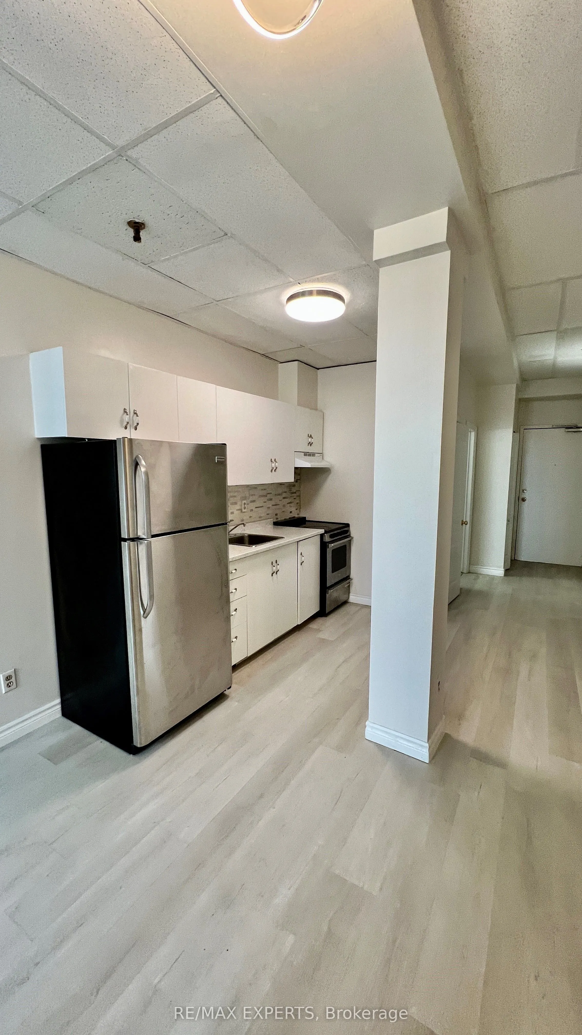 8 Main Street, #202
