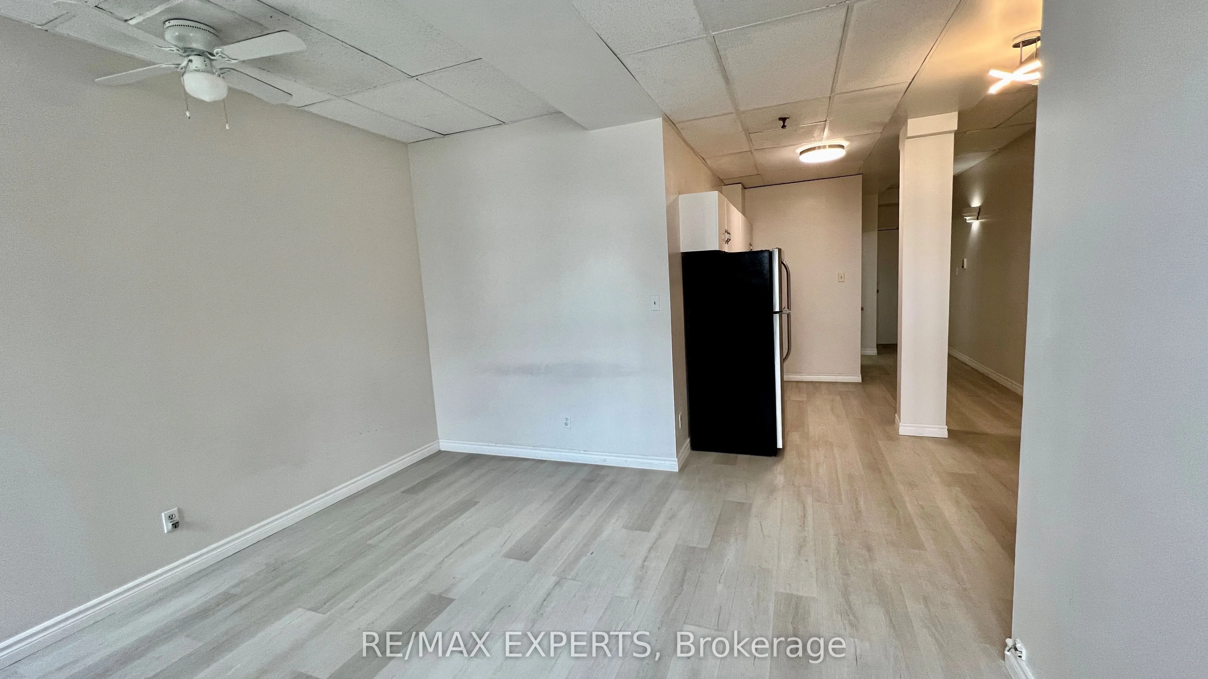 8 Main Street, #202
