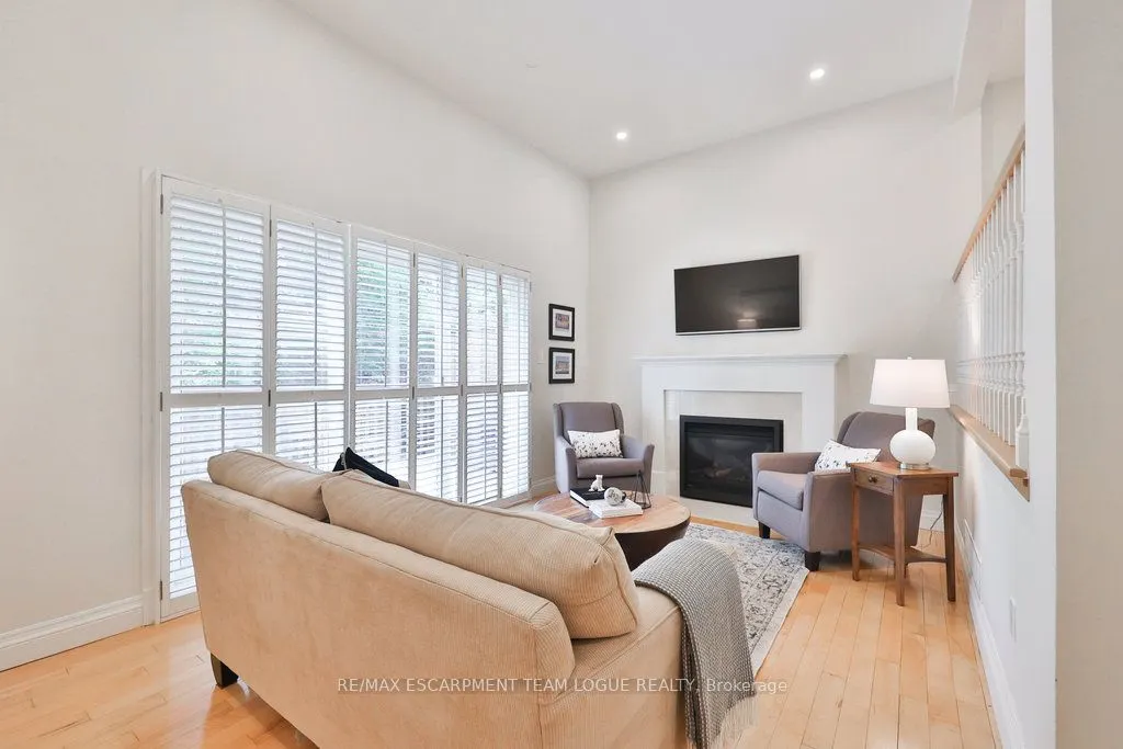2264 MARINE Drive, #30