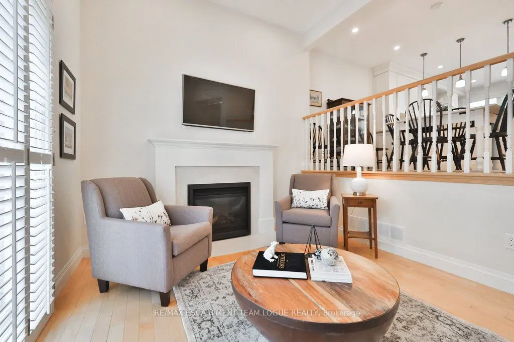 2264 MARINE Drive, #30
