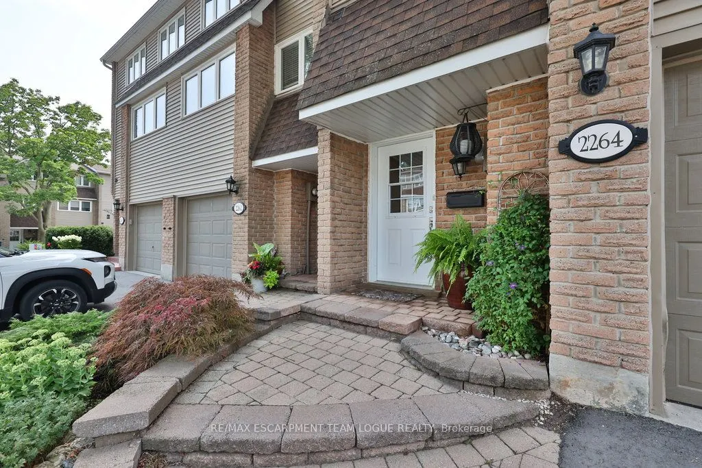 2264 MARINE Drive, #30