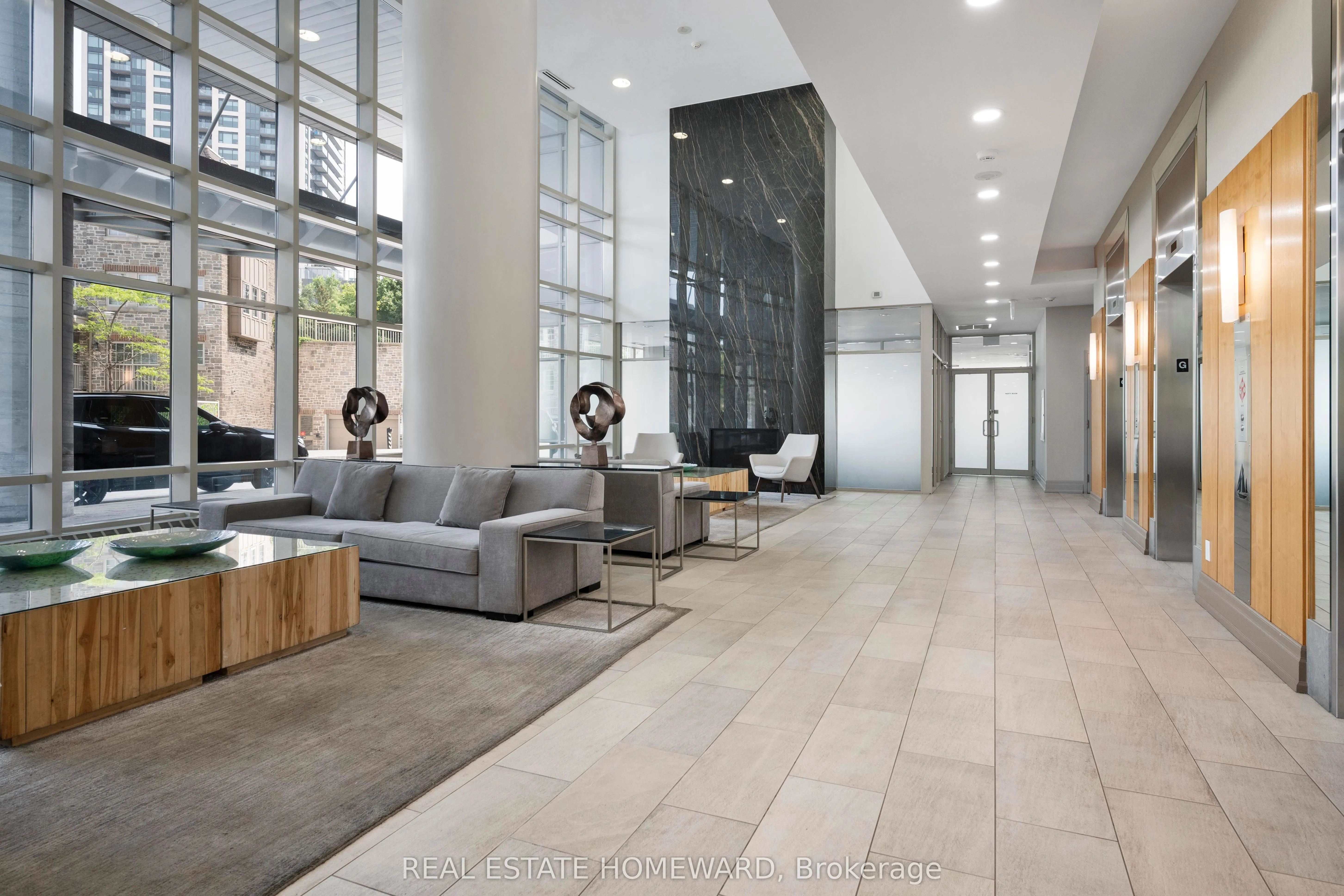 15 Windermere Avenue, #2107