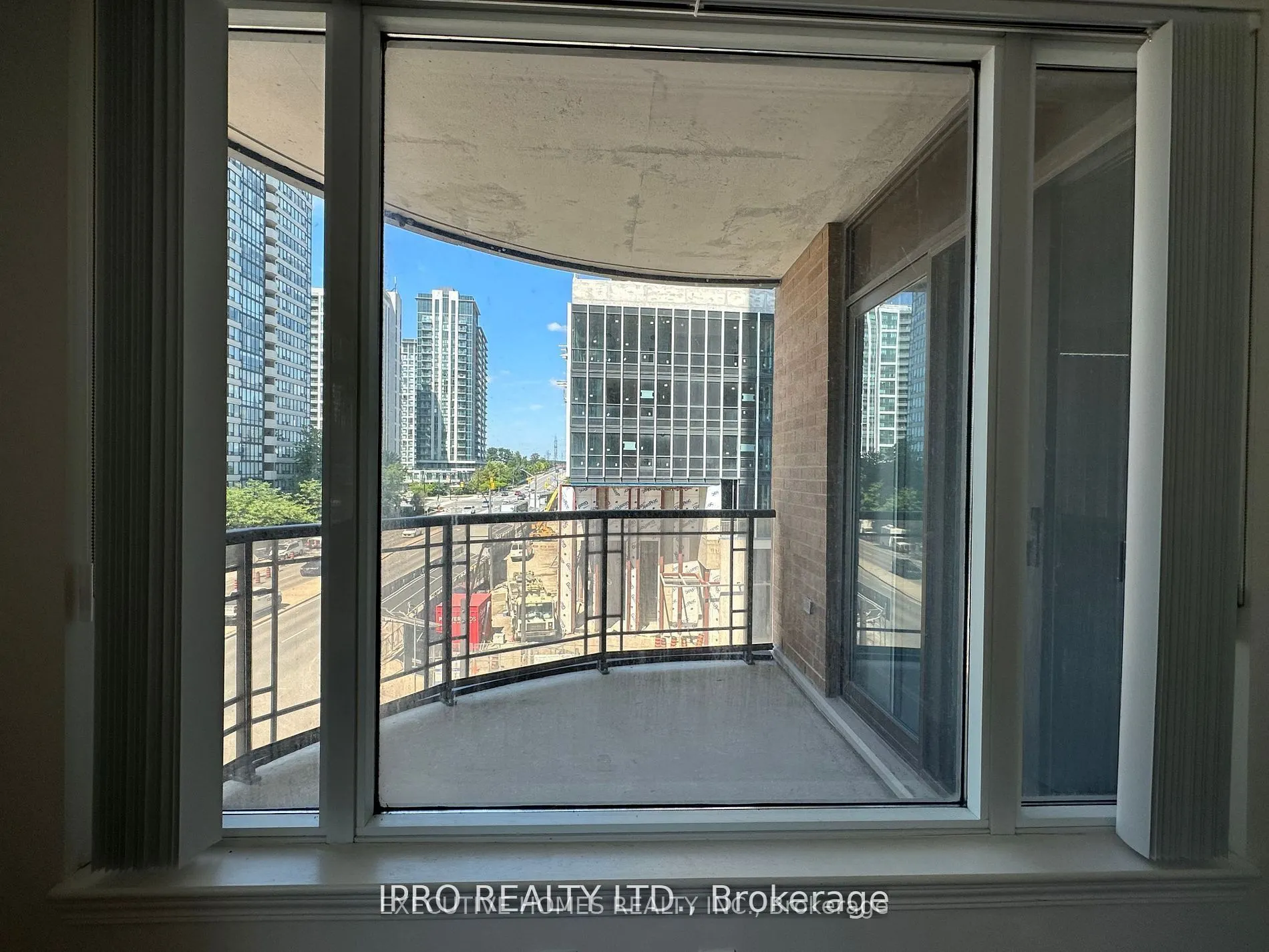 385 Prince Of Wales Drive, #423