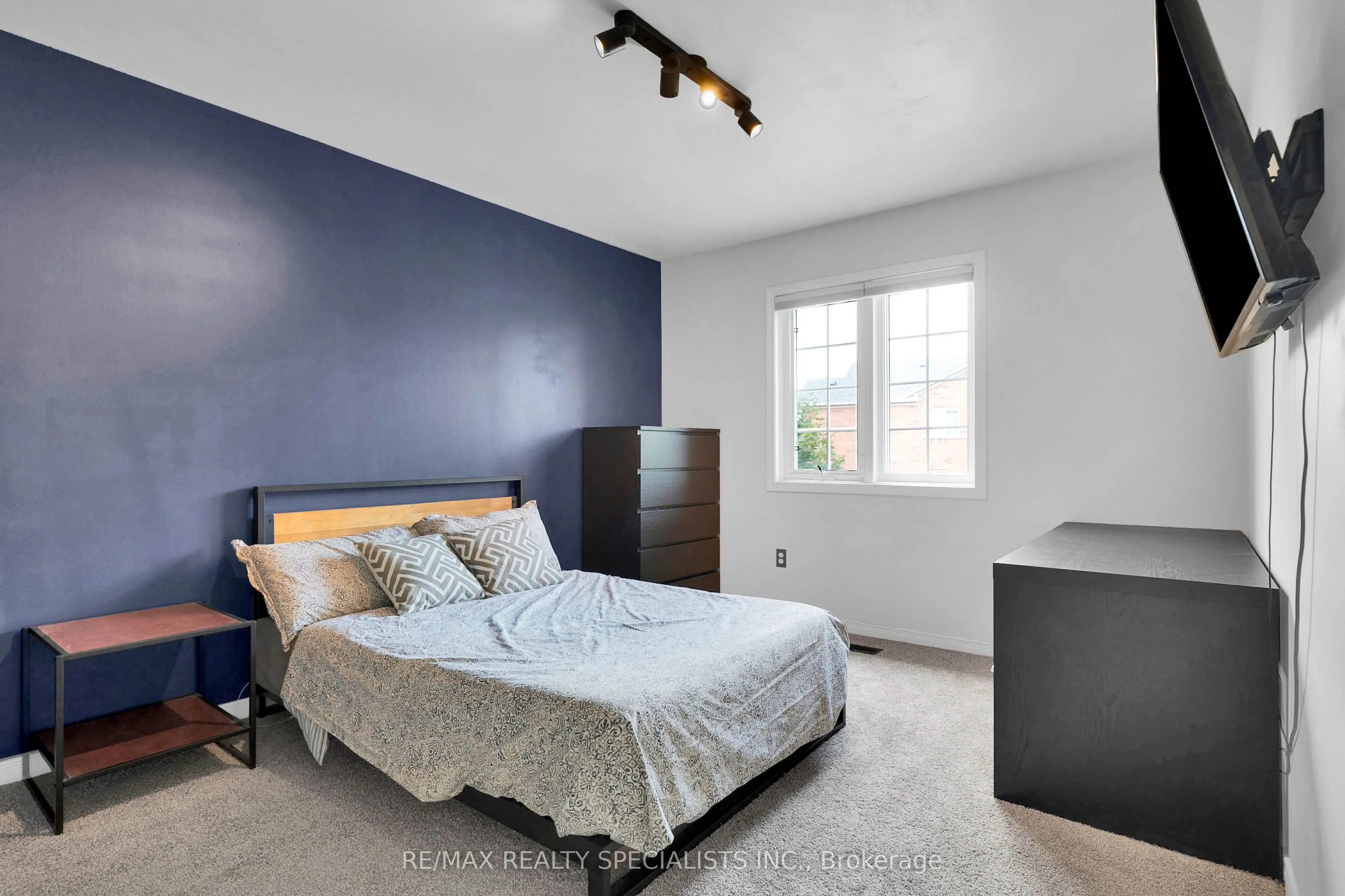 302 Black Drive