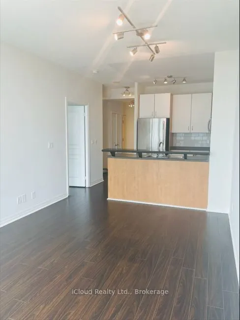 220 Burnhamthorpe Road SE, #2606