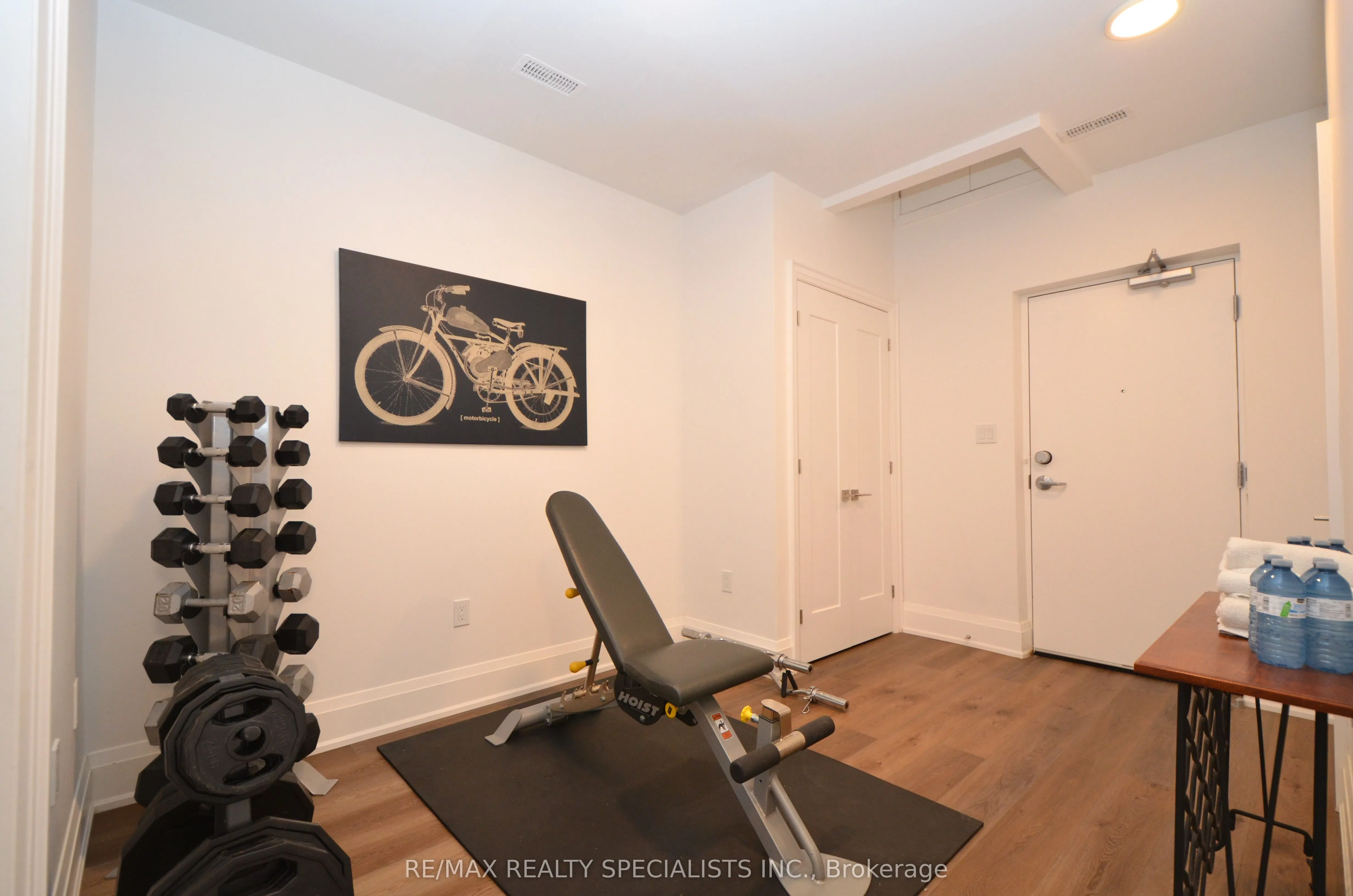 127 HIGH Street W, #27