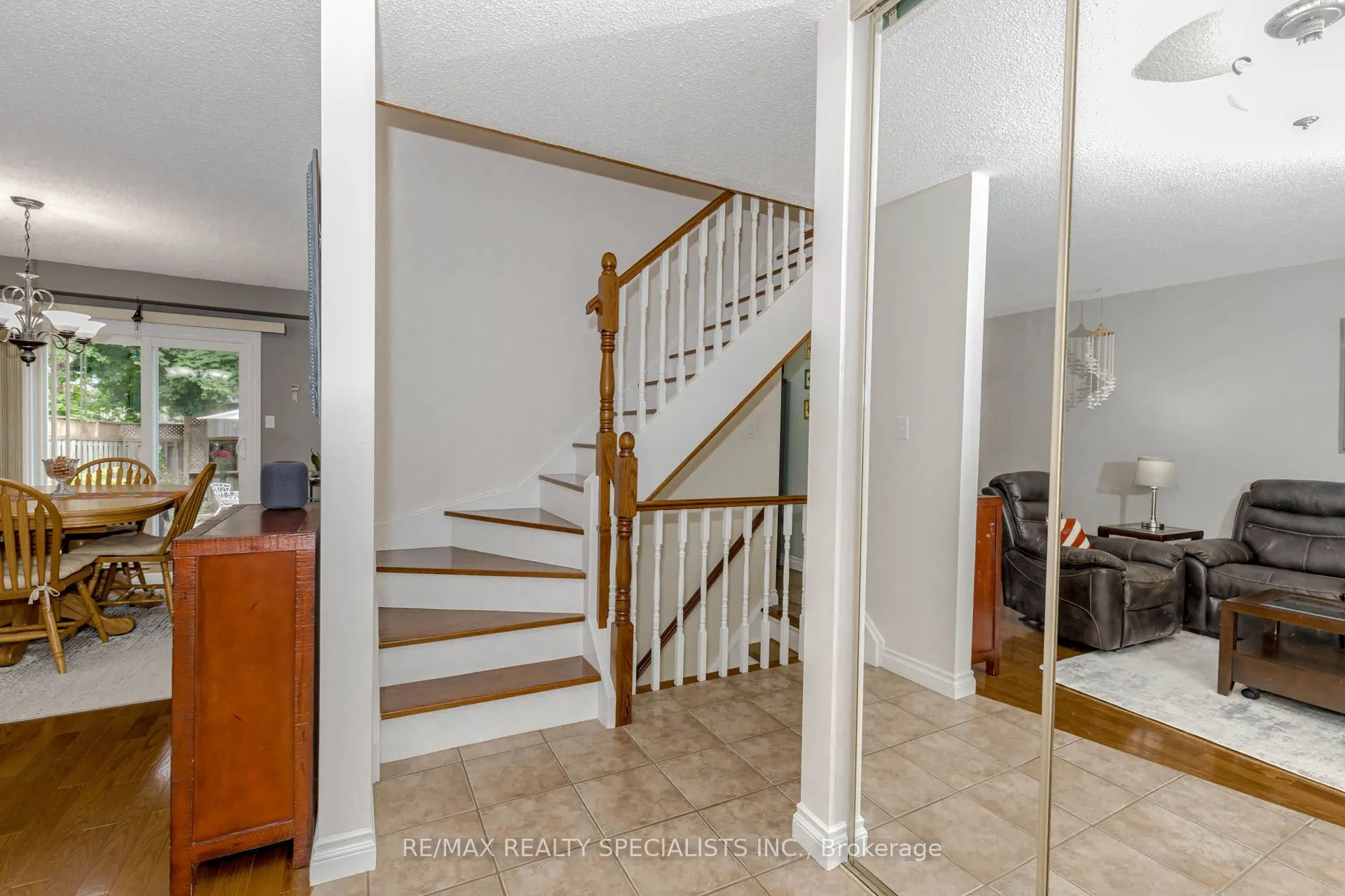 3150 Cantelon Crescent