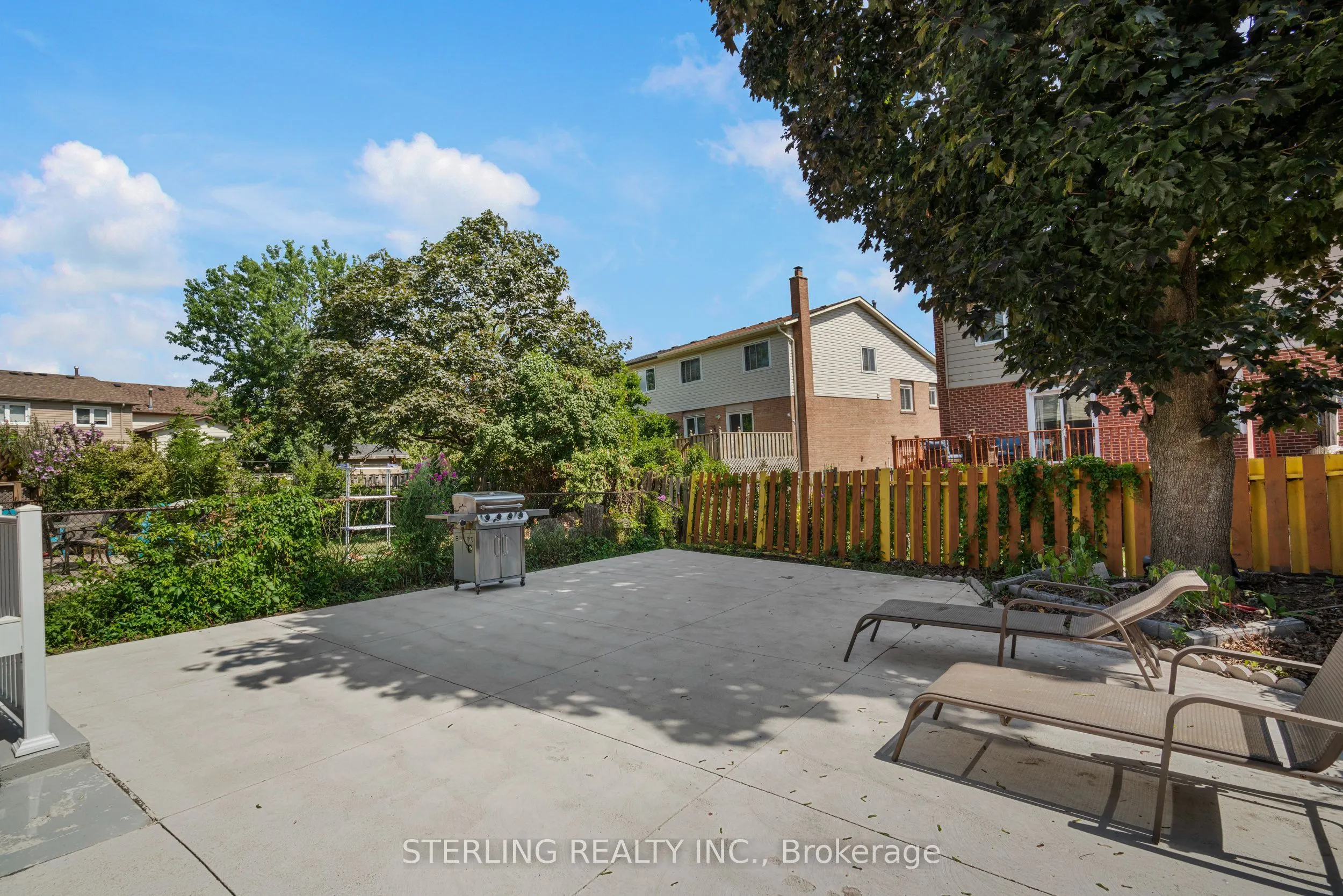 21 Foxacre Row