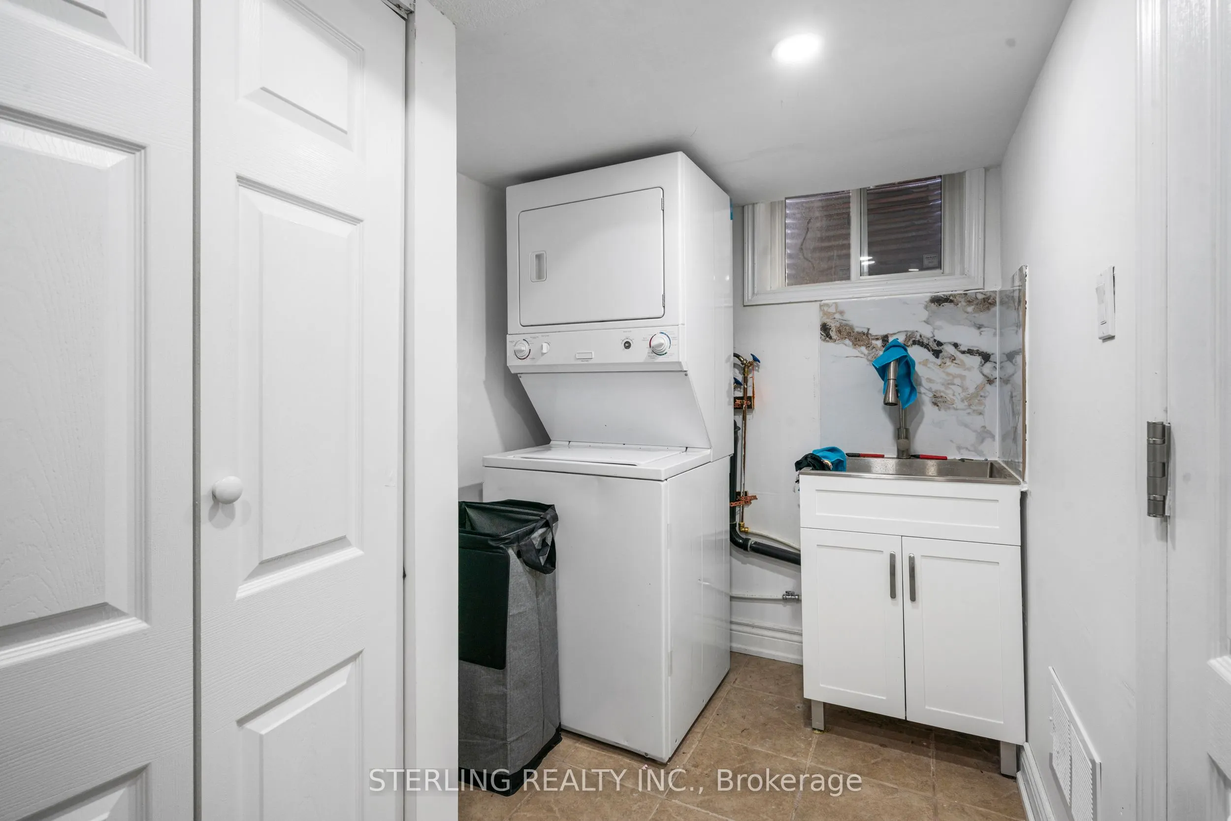 21 Foxacre Row