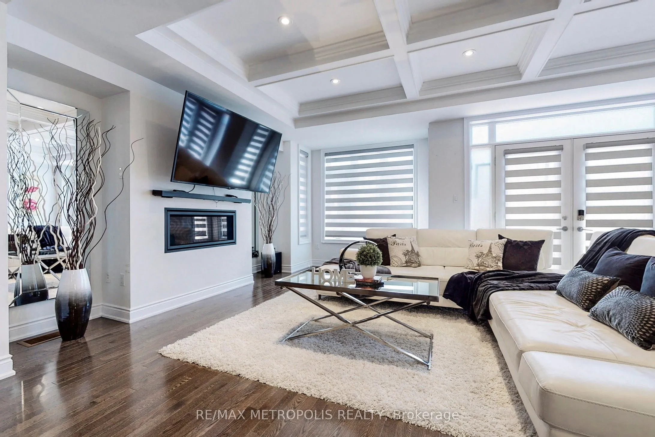 7 Kipling Grove Court