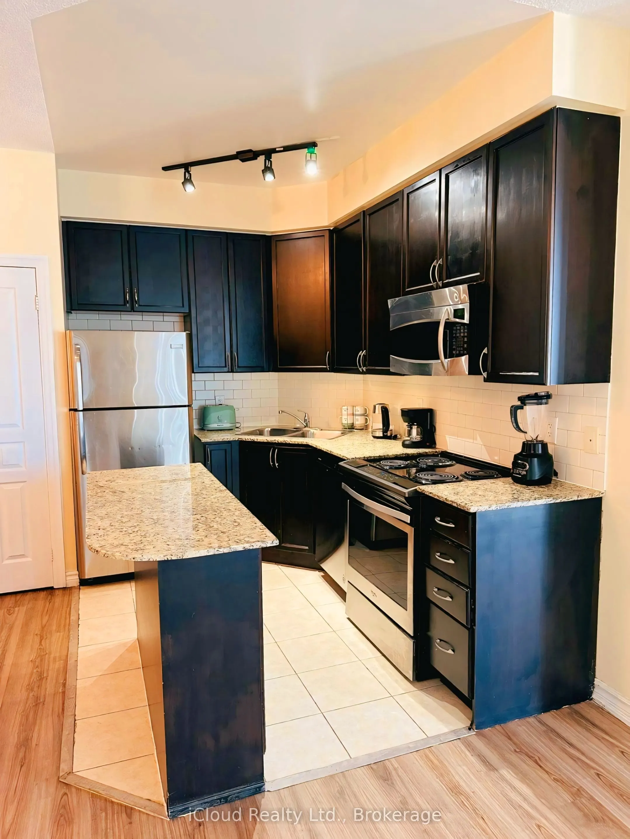 225 Webb Drive, #1508