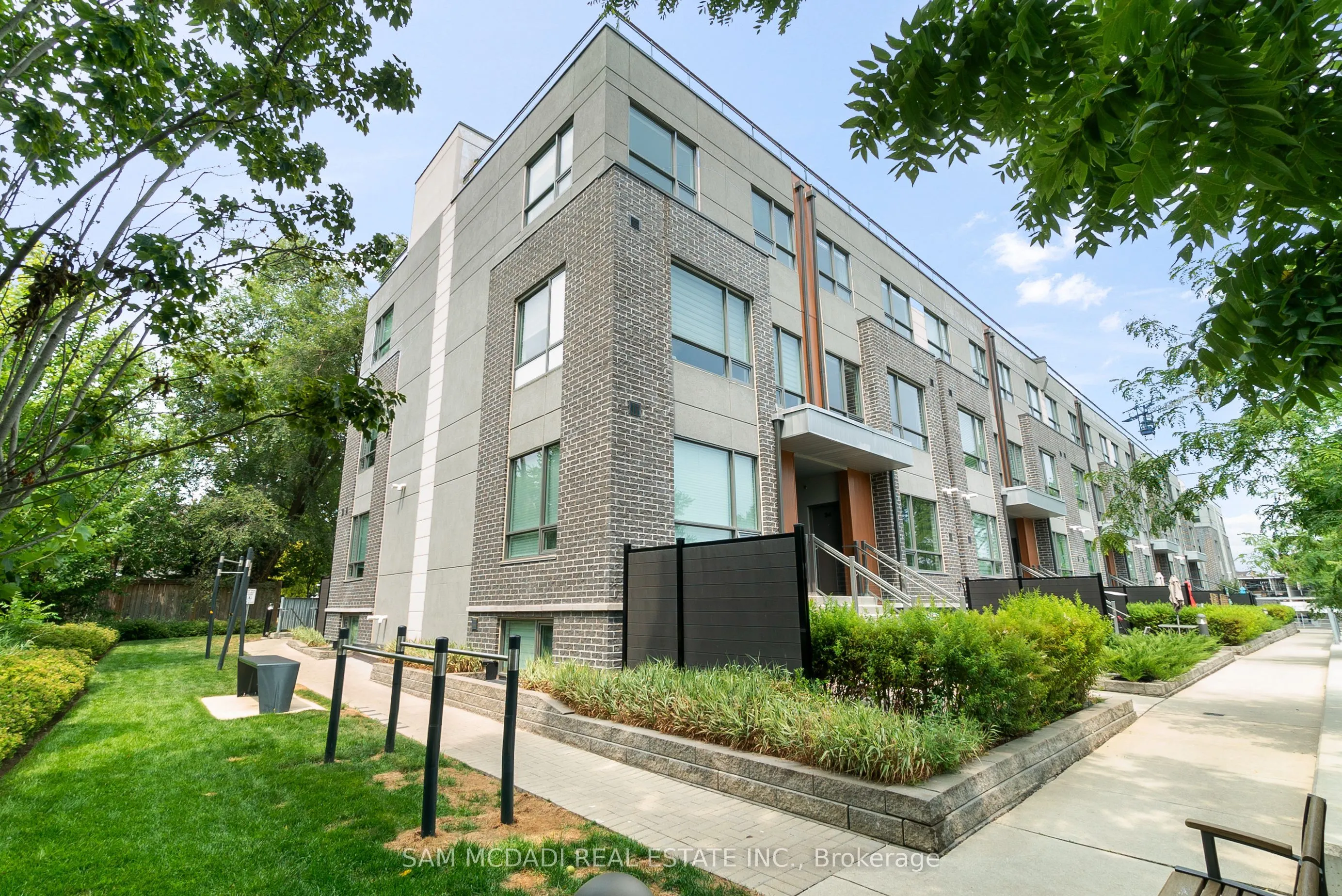 650 Atwater Avenue, #39