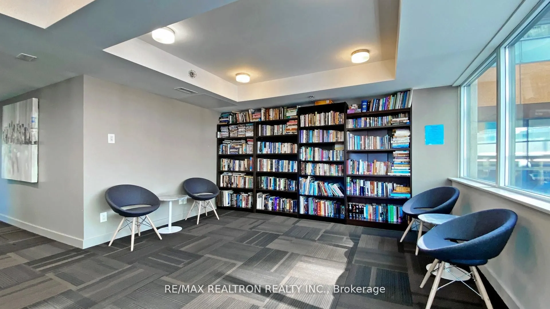 20 Joe Shuster Way ##202