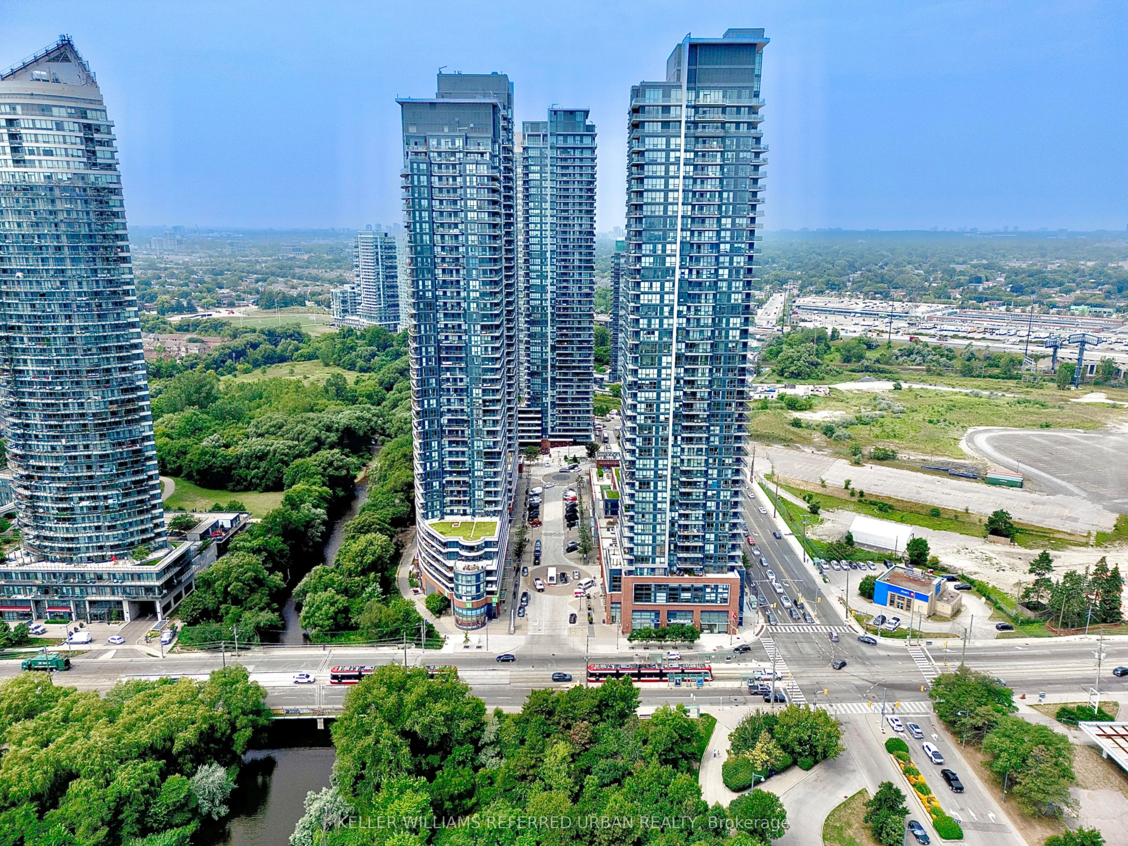 2212 Lake Shore Boulevard W, #1005