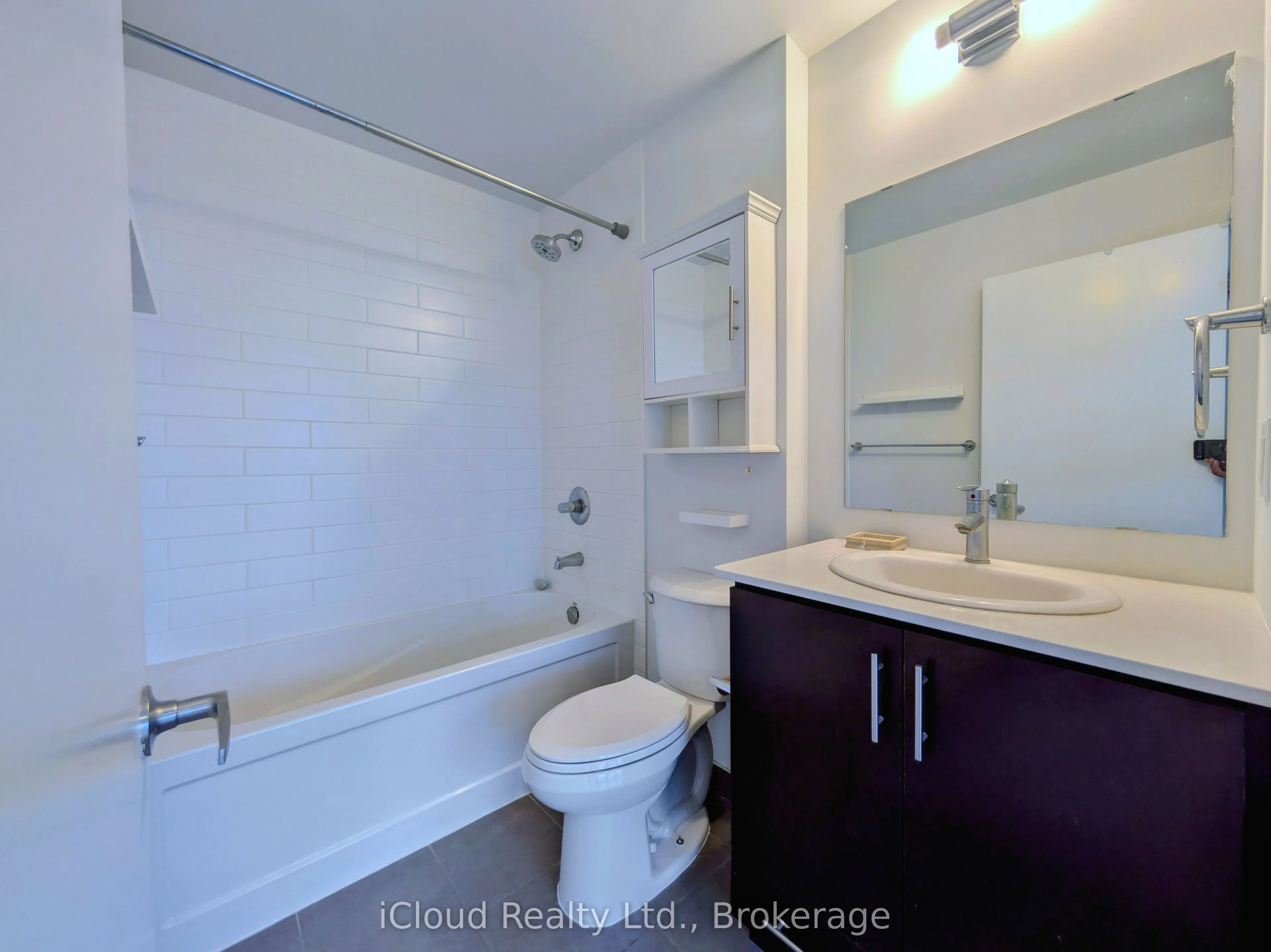365 Prince Of Wales Drive, #1605