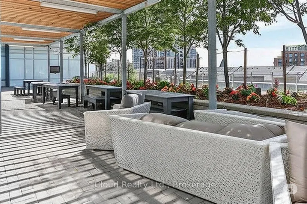 365 Prince Of Wales Drive, #1605