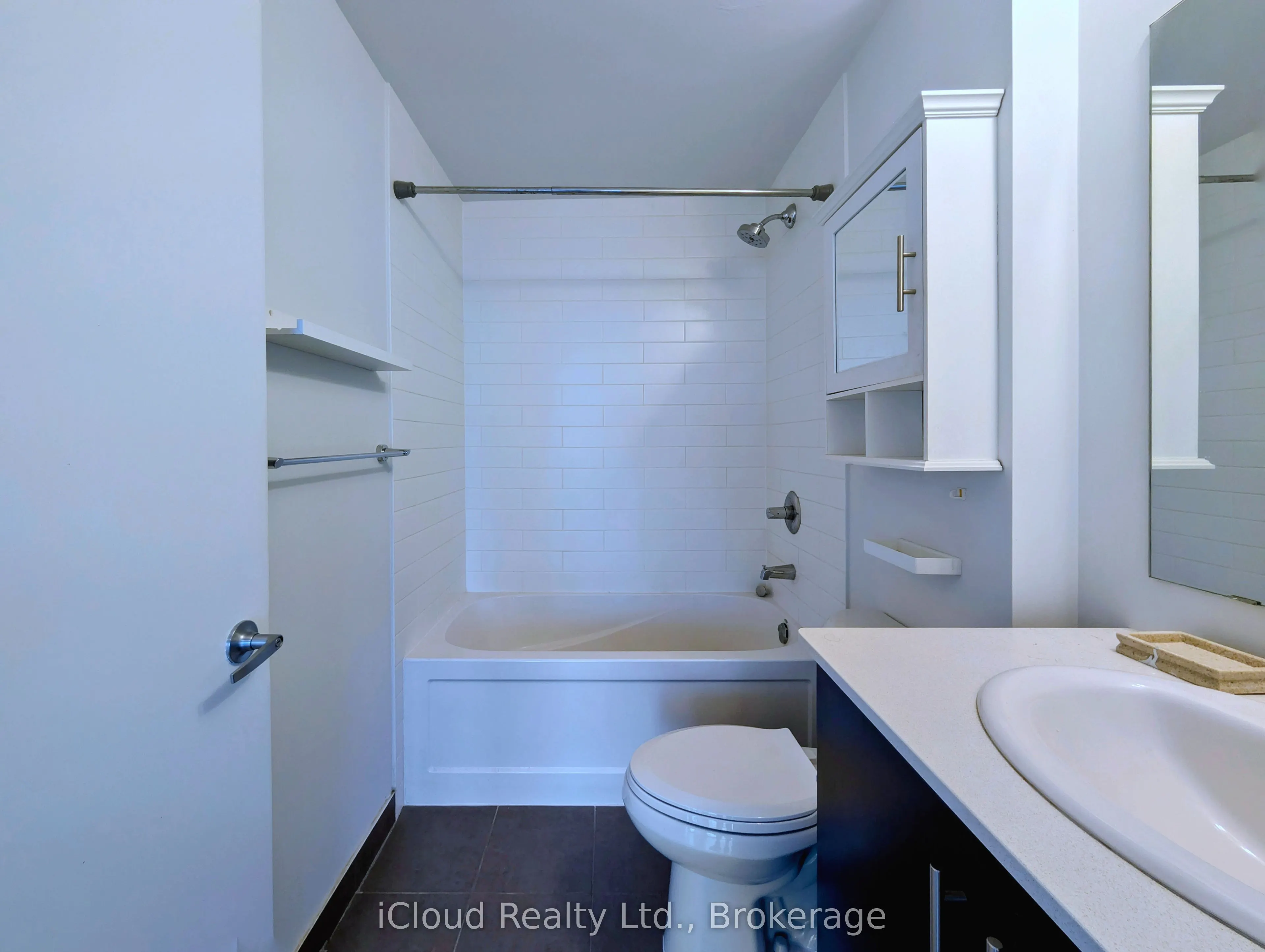 365 Prince Of Wales Drive, #1605