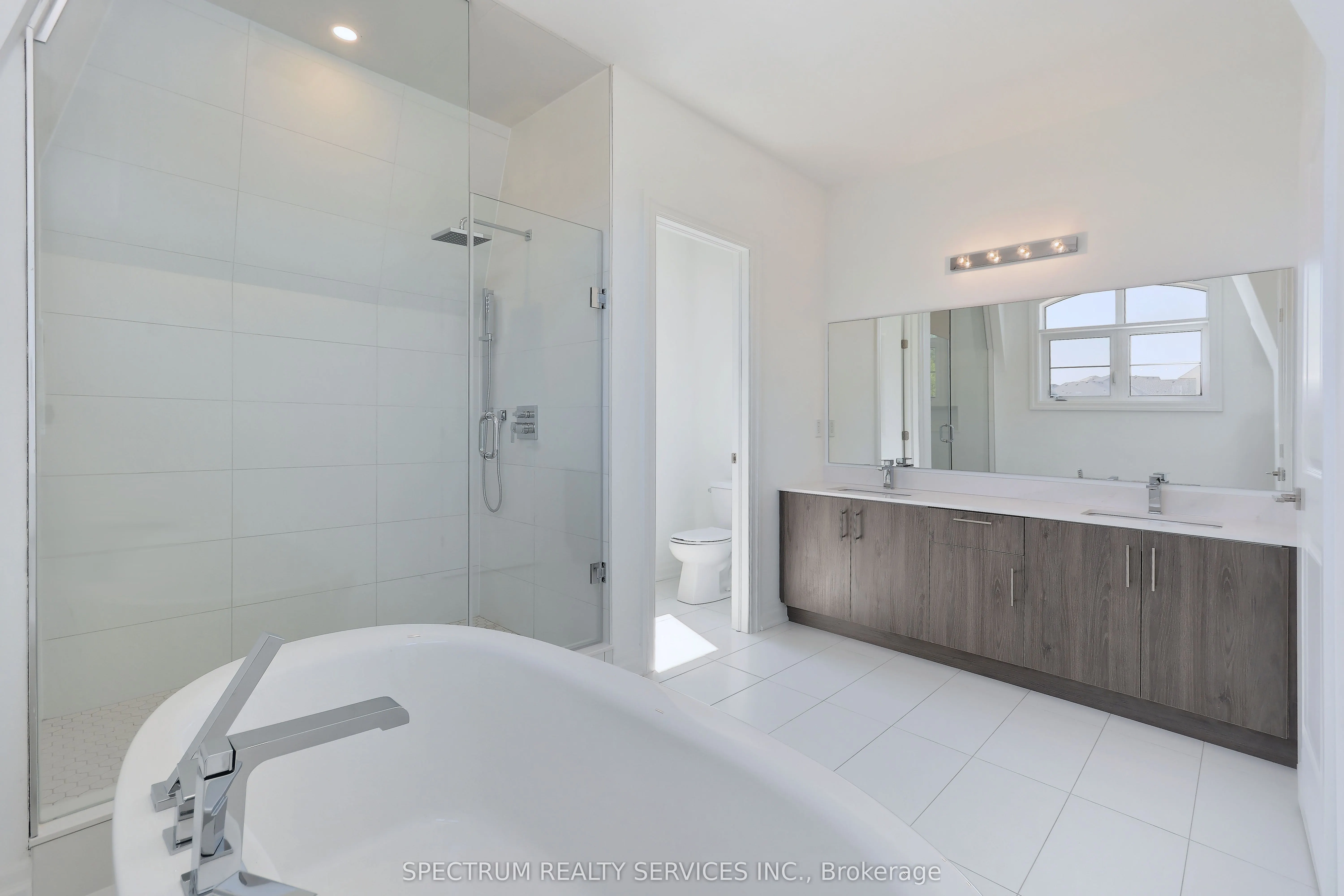 19 Swamp Sparrow Court