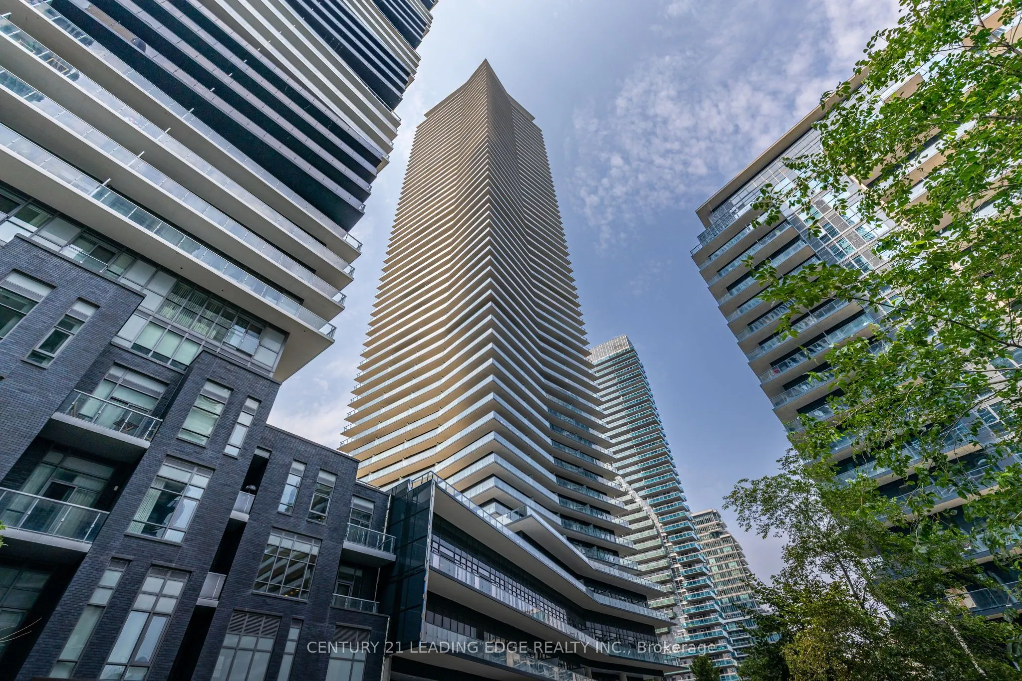 38 Annie Craig Drive, #4701