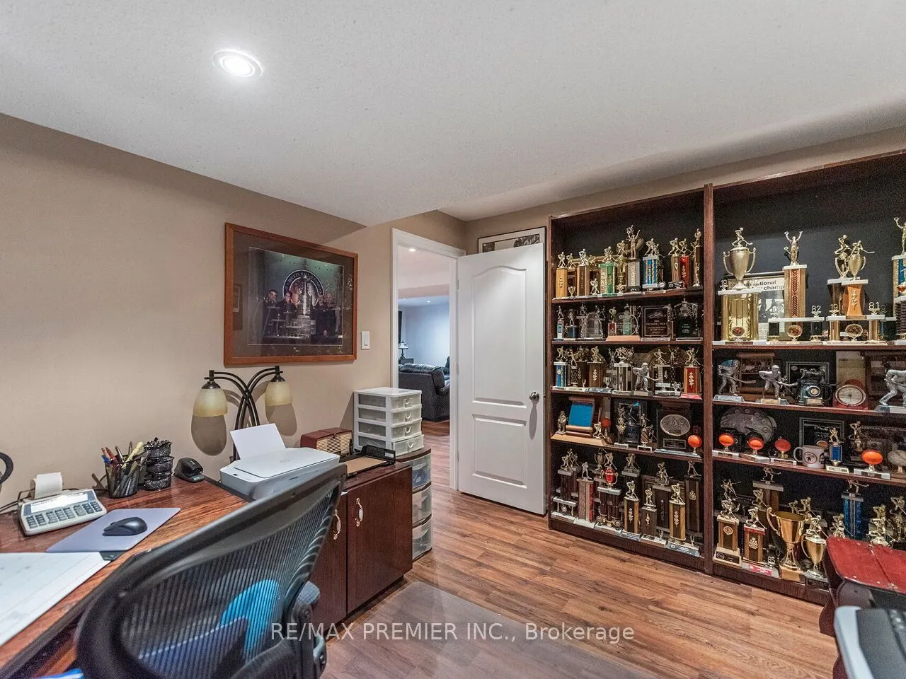 78 Wardlaw Avenue