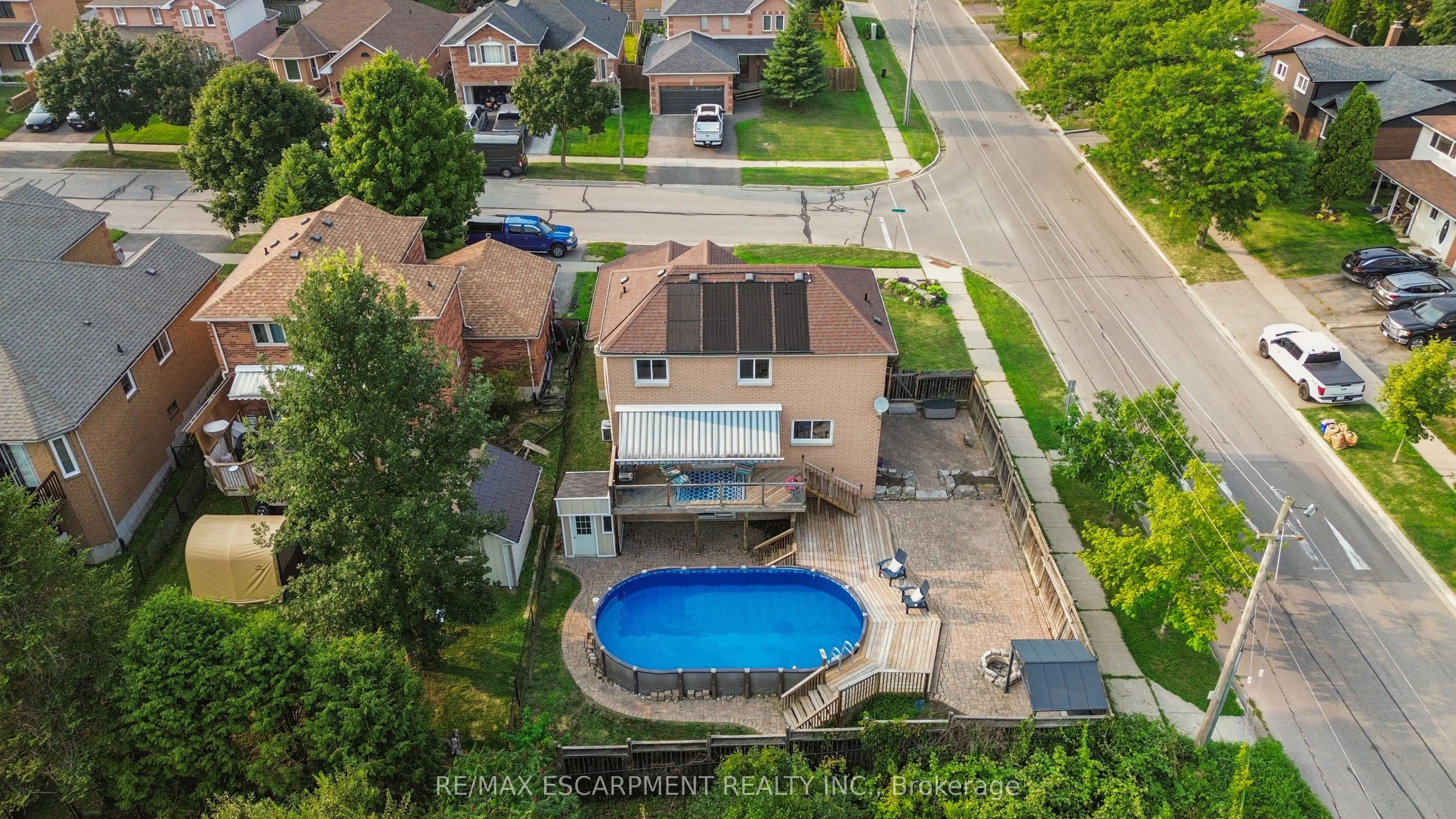 1 Birchway Place