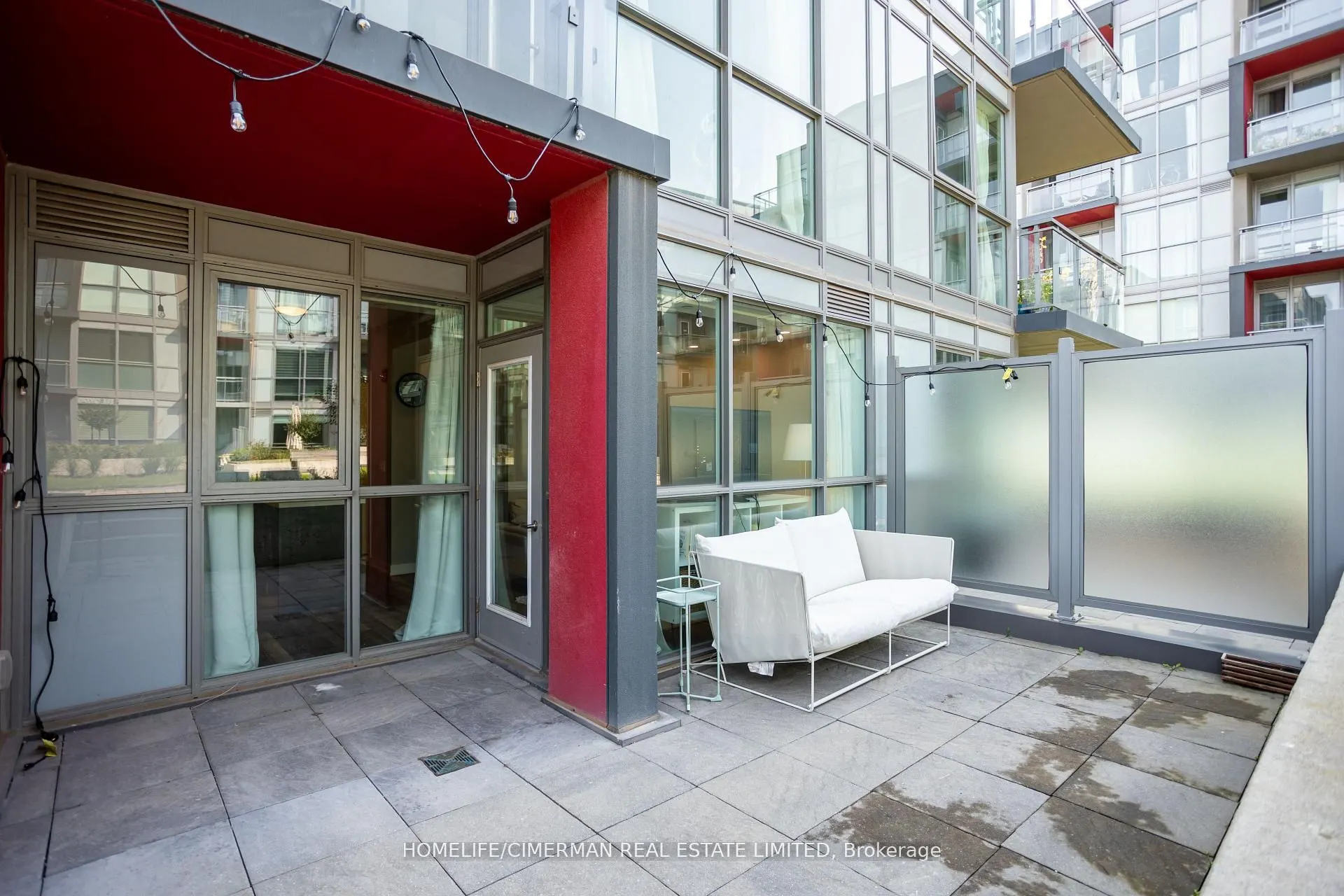5260 Dundas Street, #C323