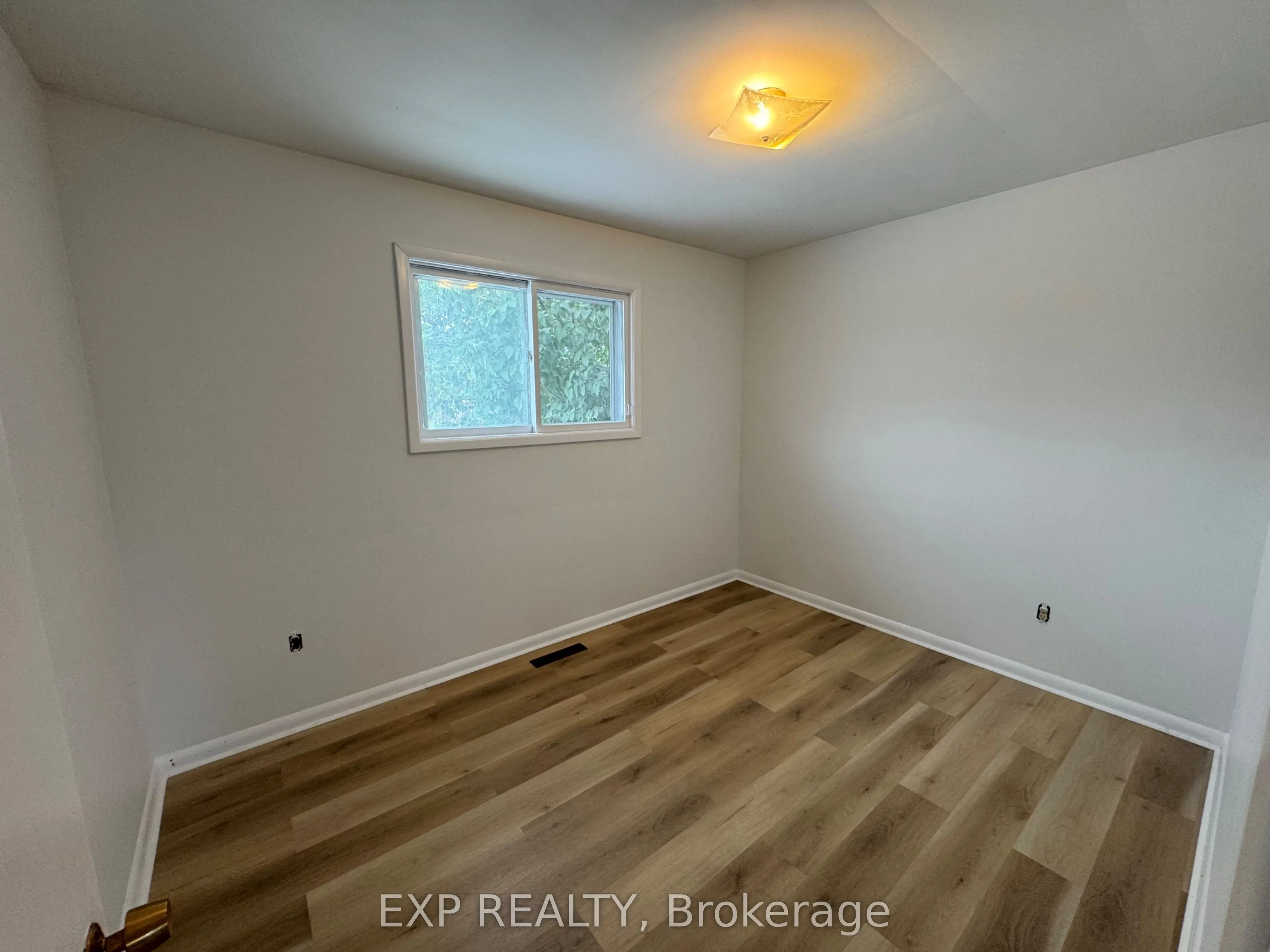 2343 Redfern Road