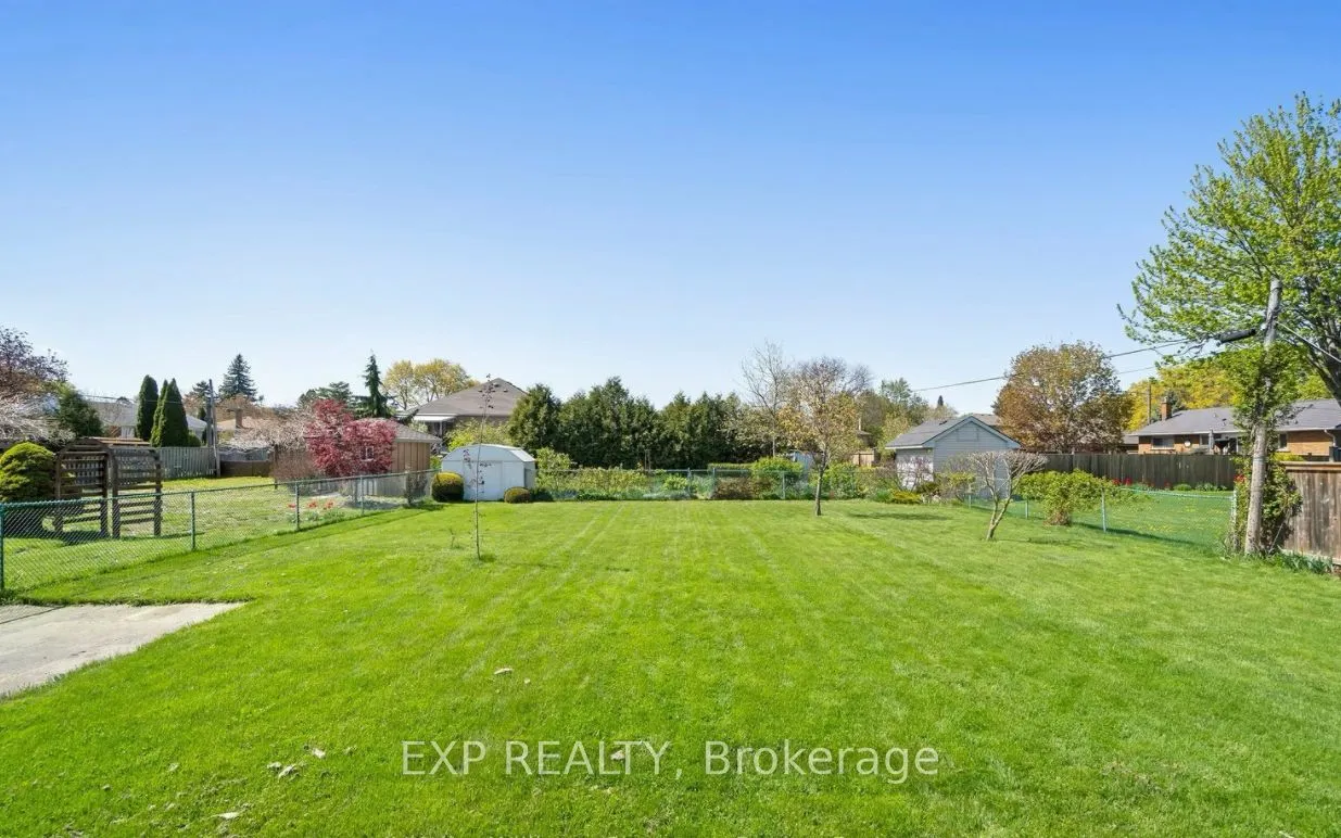 2343 Redfern Road