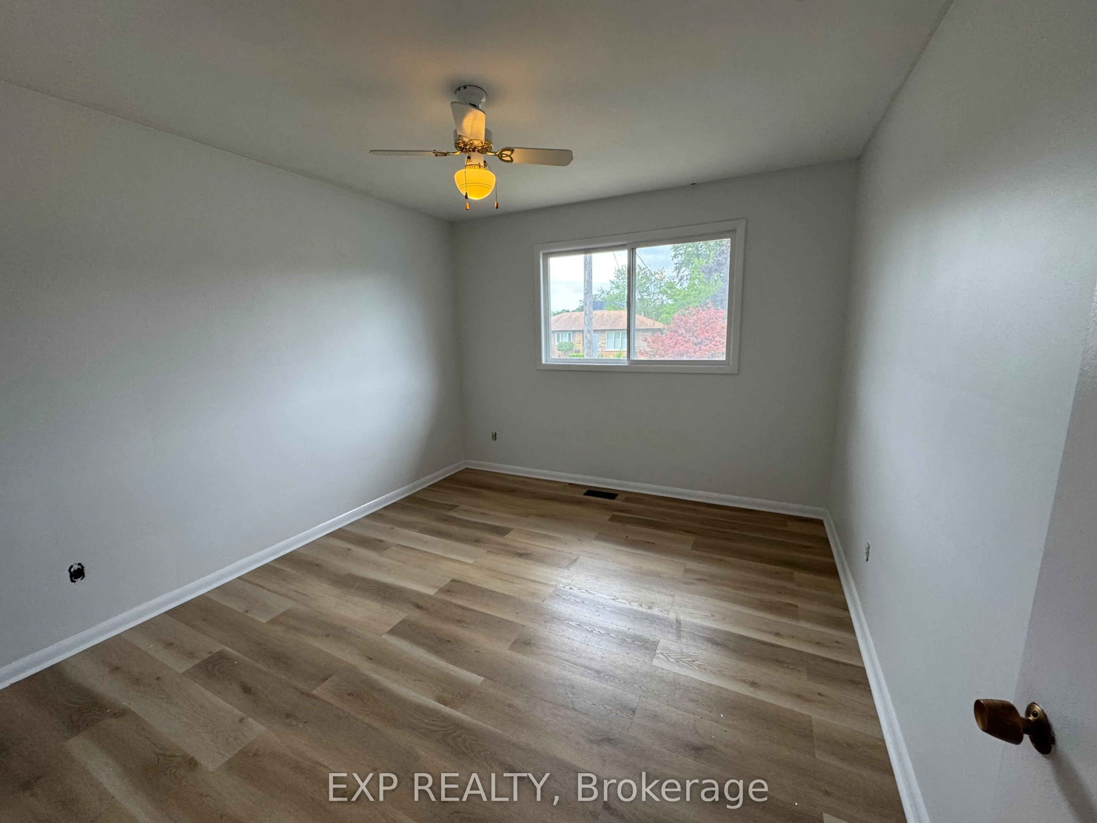 2343 Redfern Road
