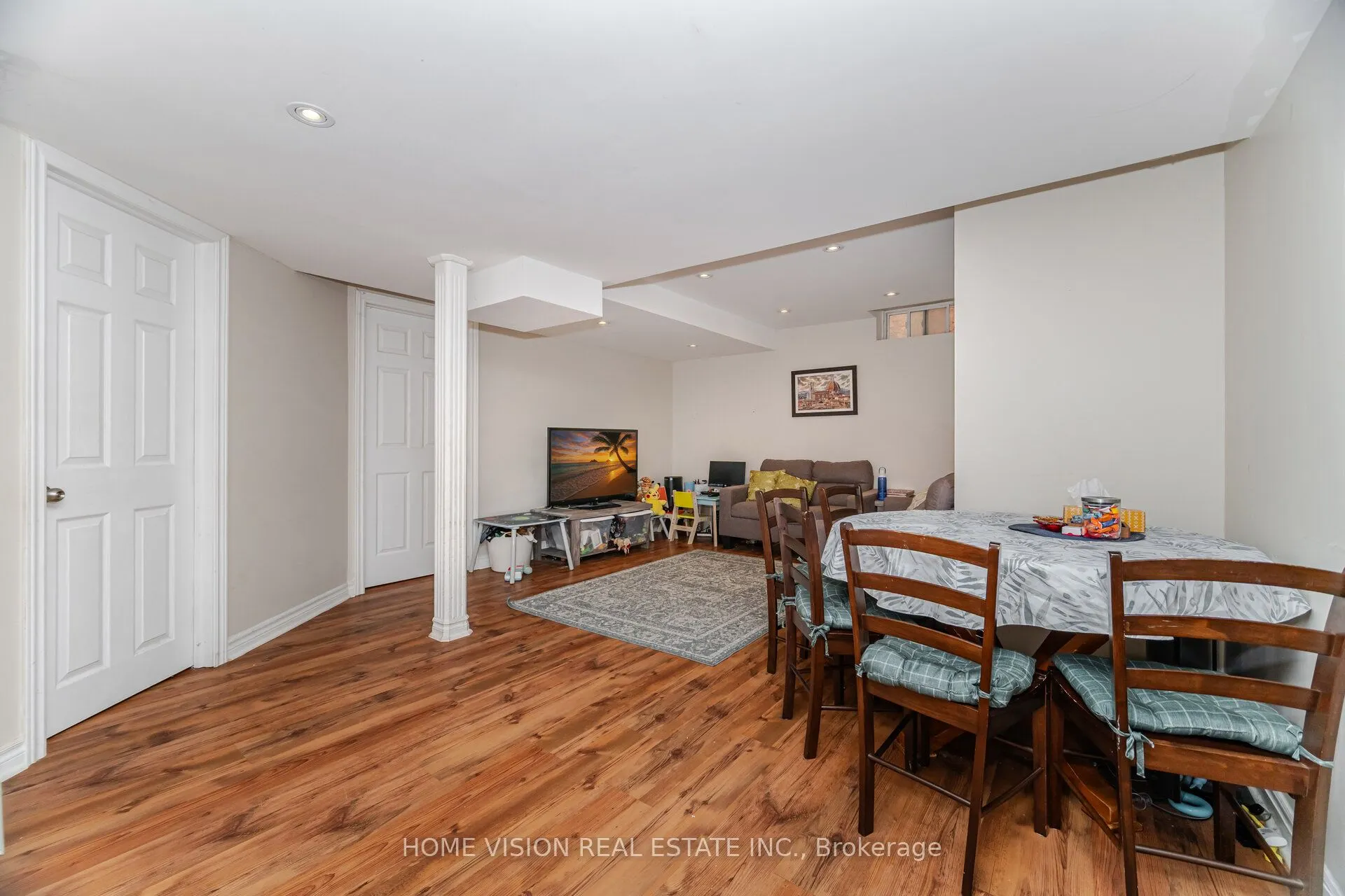 6560 Western Skies Way W