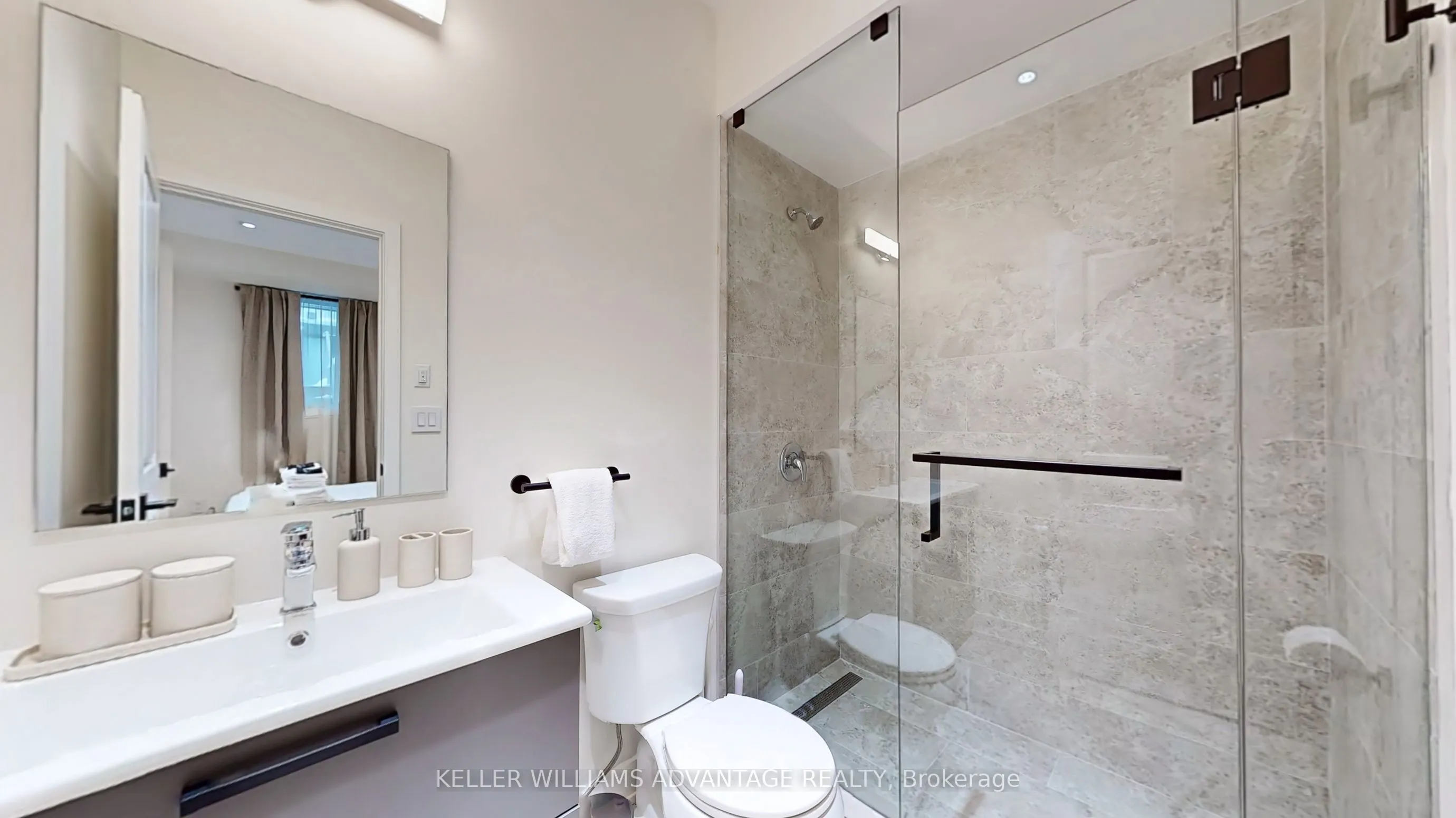 50 Castleton Avenue, #Unit 2