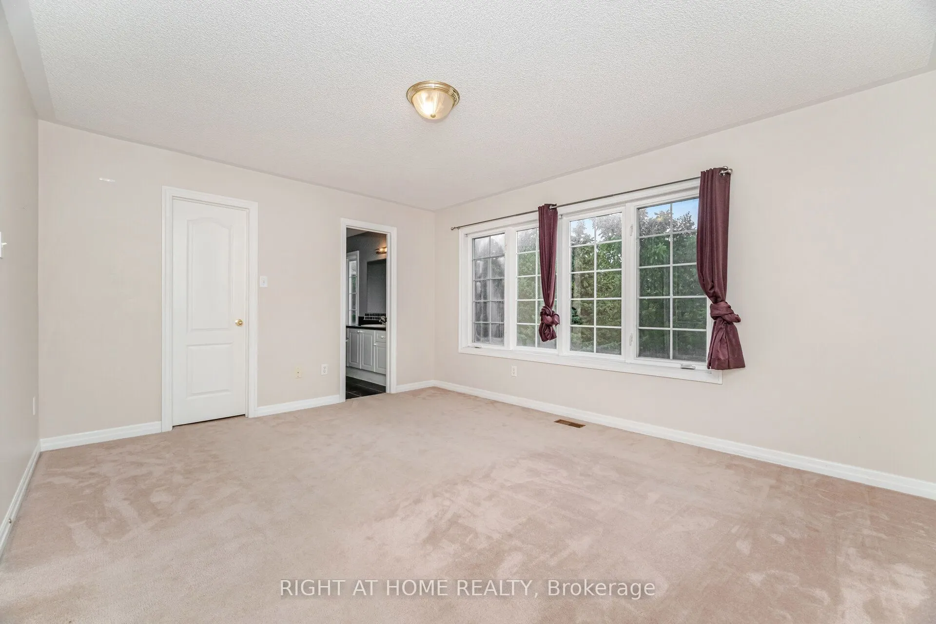 2499 Scotch Pine Drive