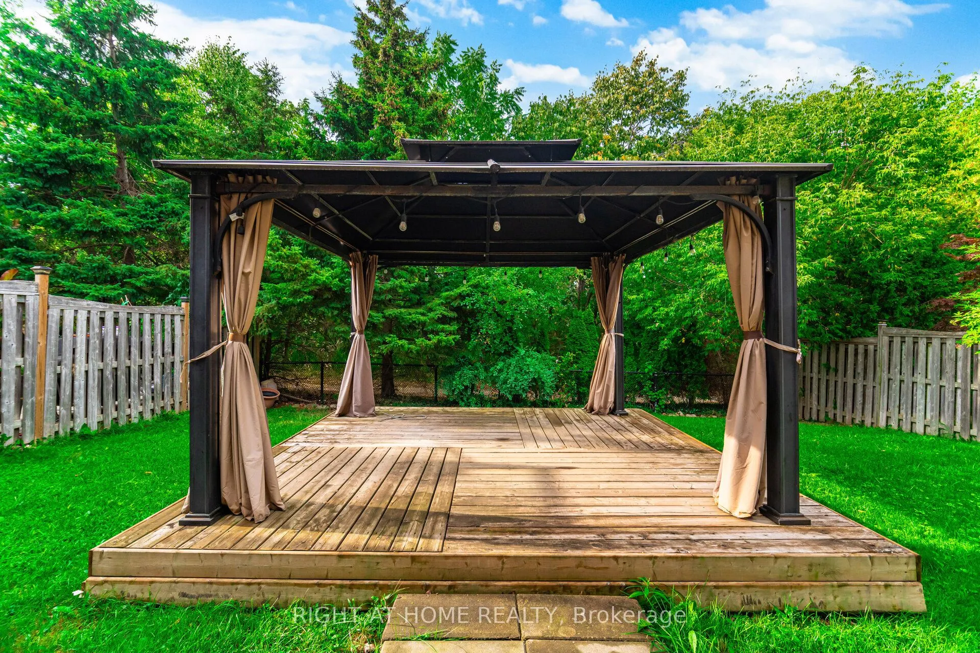 2499 Scotch Pine Drive
