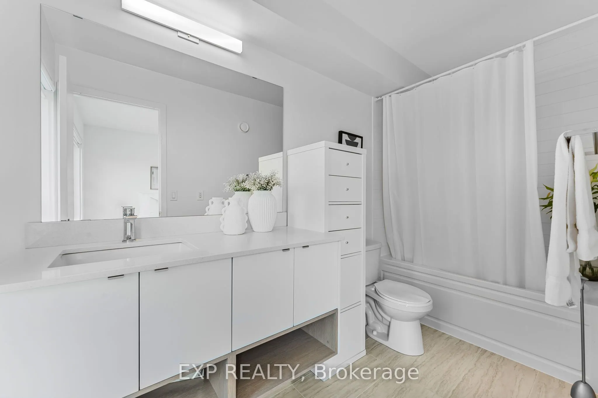 1121 Cooke Boulevard, #90
