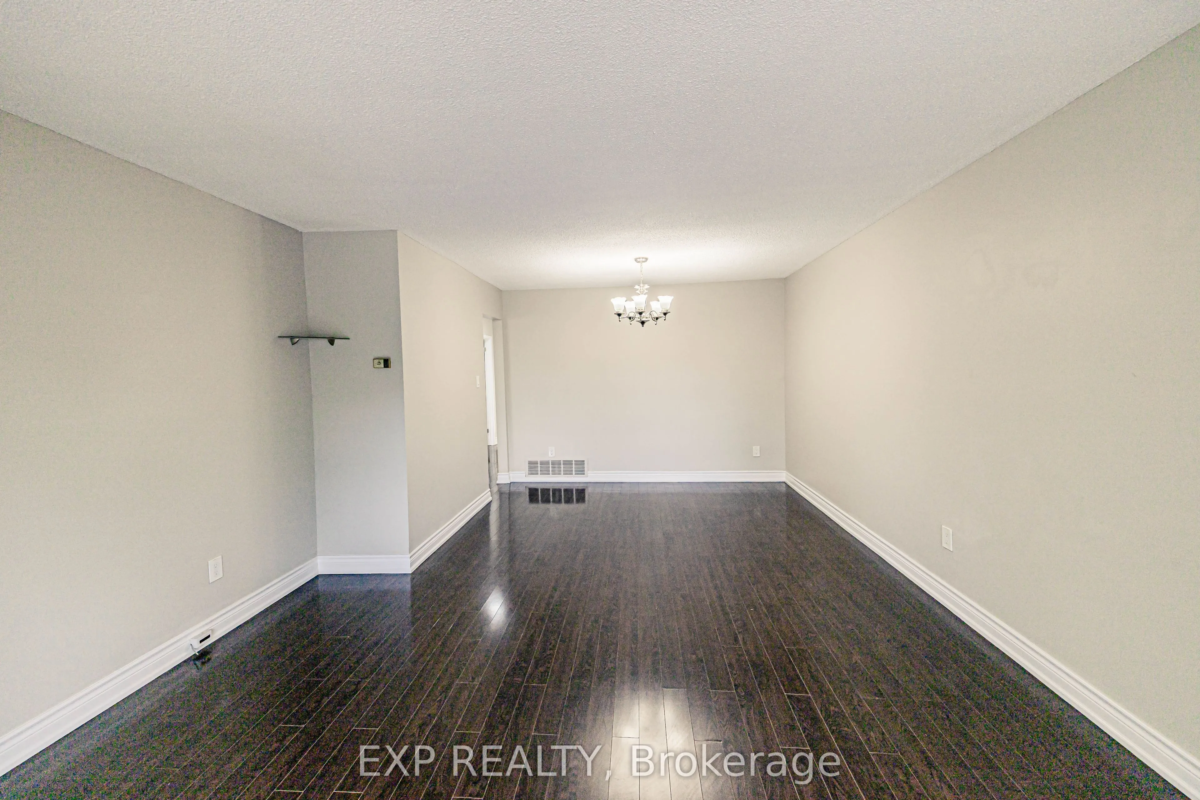 131 Manitou Crescent, #Upper Level